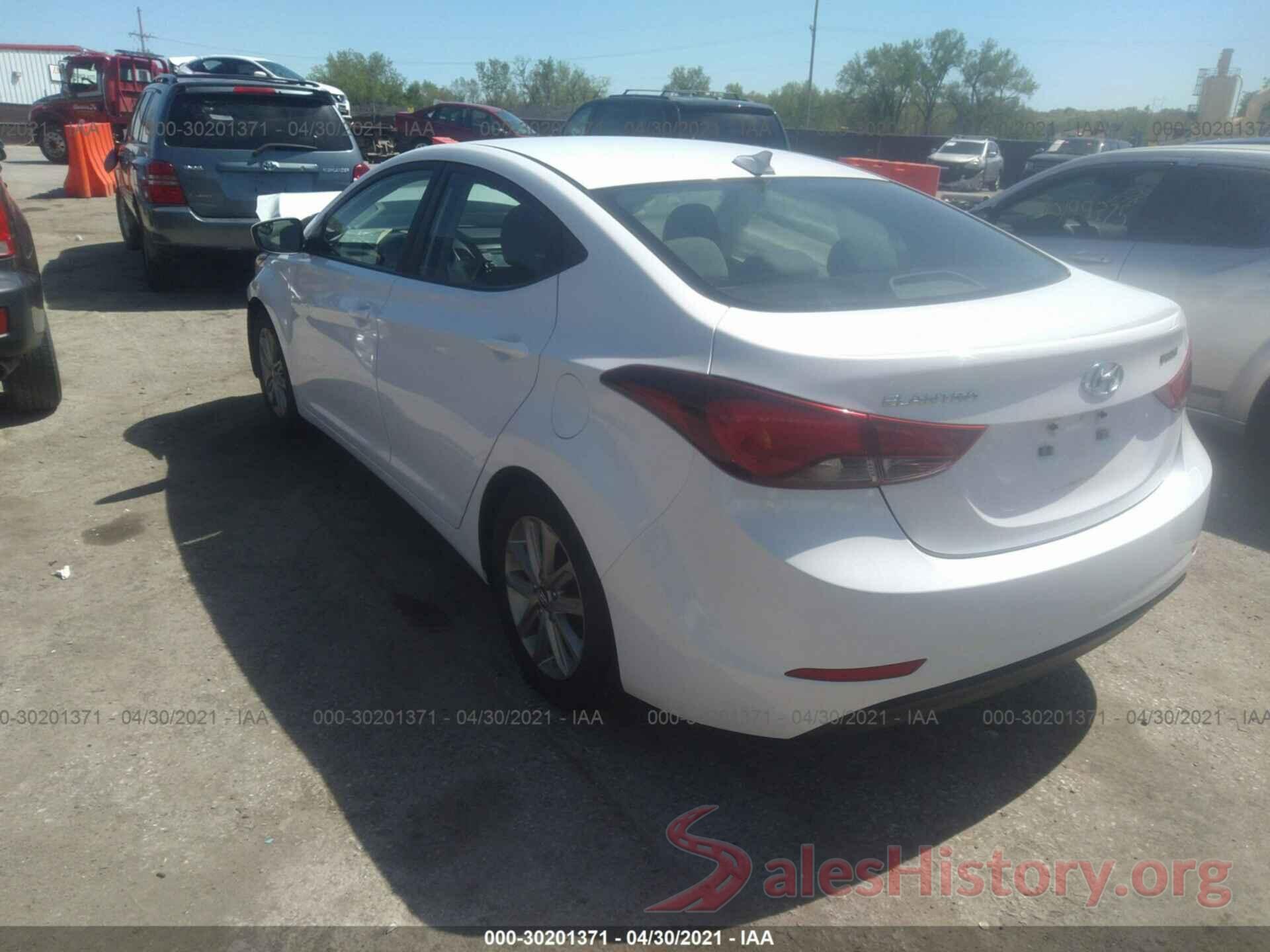 5NPDH4AE5GH653447 2016 HYUNDAI ELANTRA