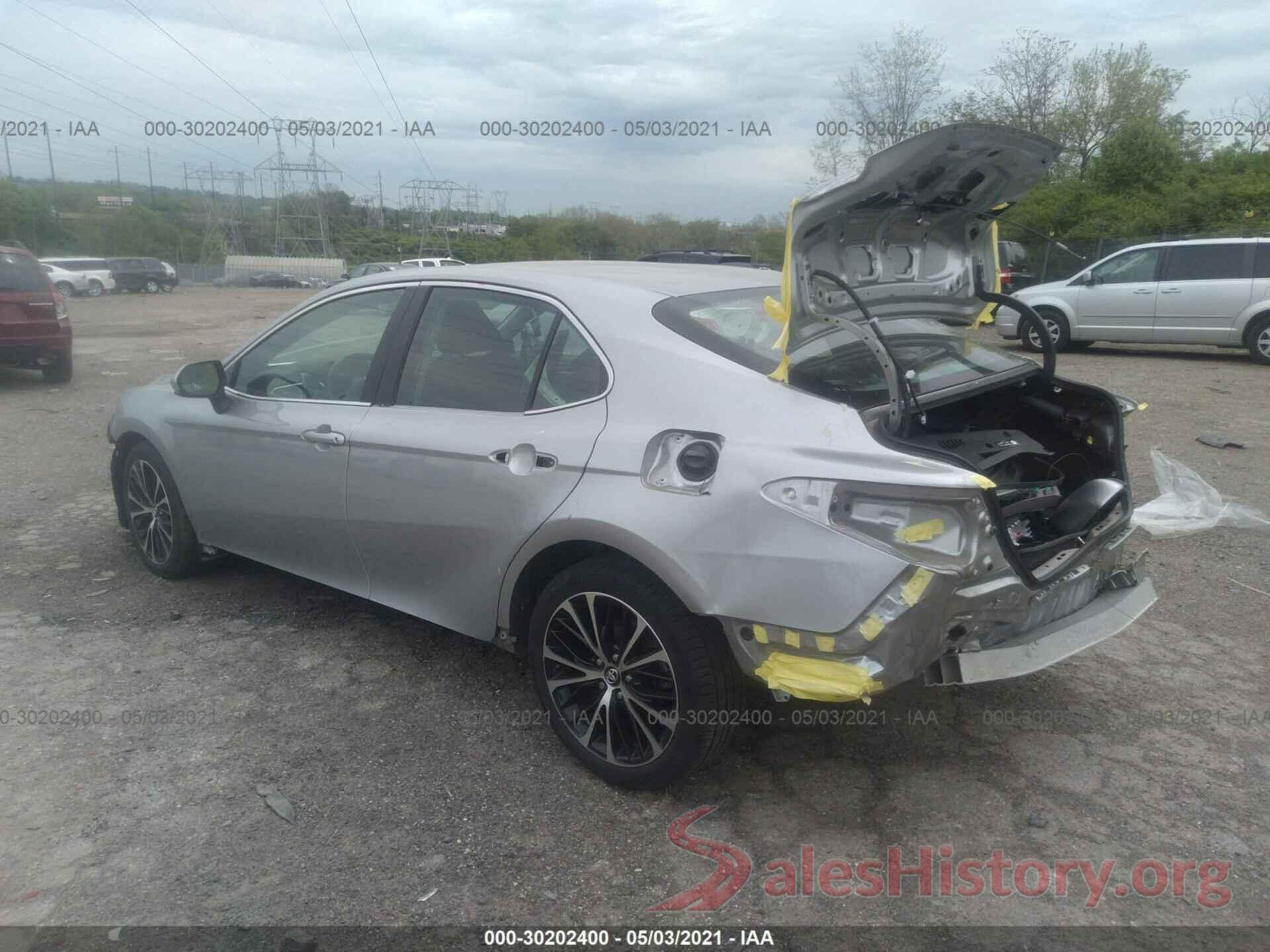 4T1B11HK1JU103922 2018 TOYOTA CAMRY