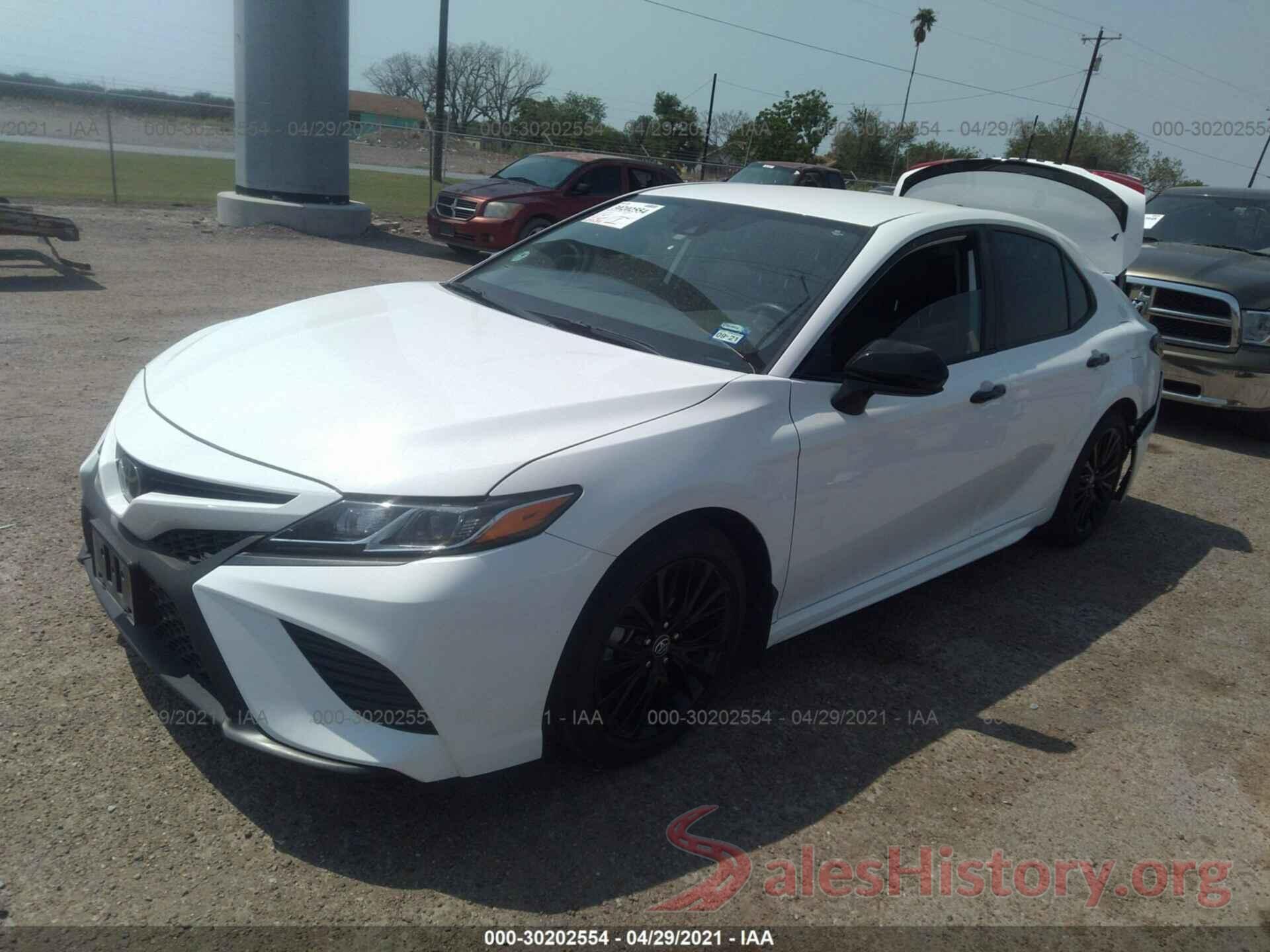 4T1B11HK9KU298699 2019 TOYOTA CAMRY