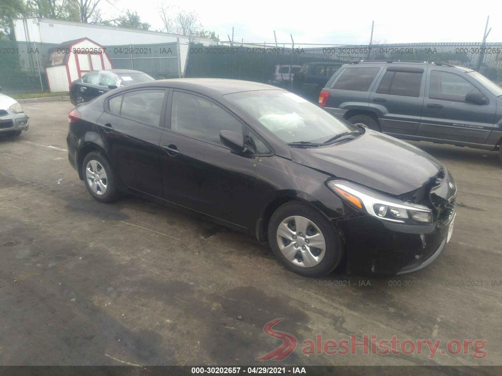 3KPFK4A78JE220406 2018 KIA FORTE