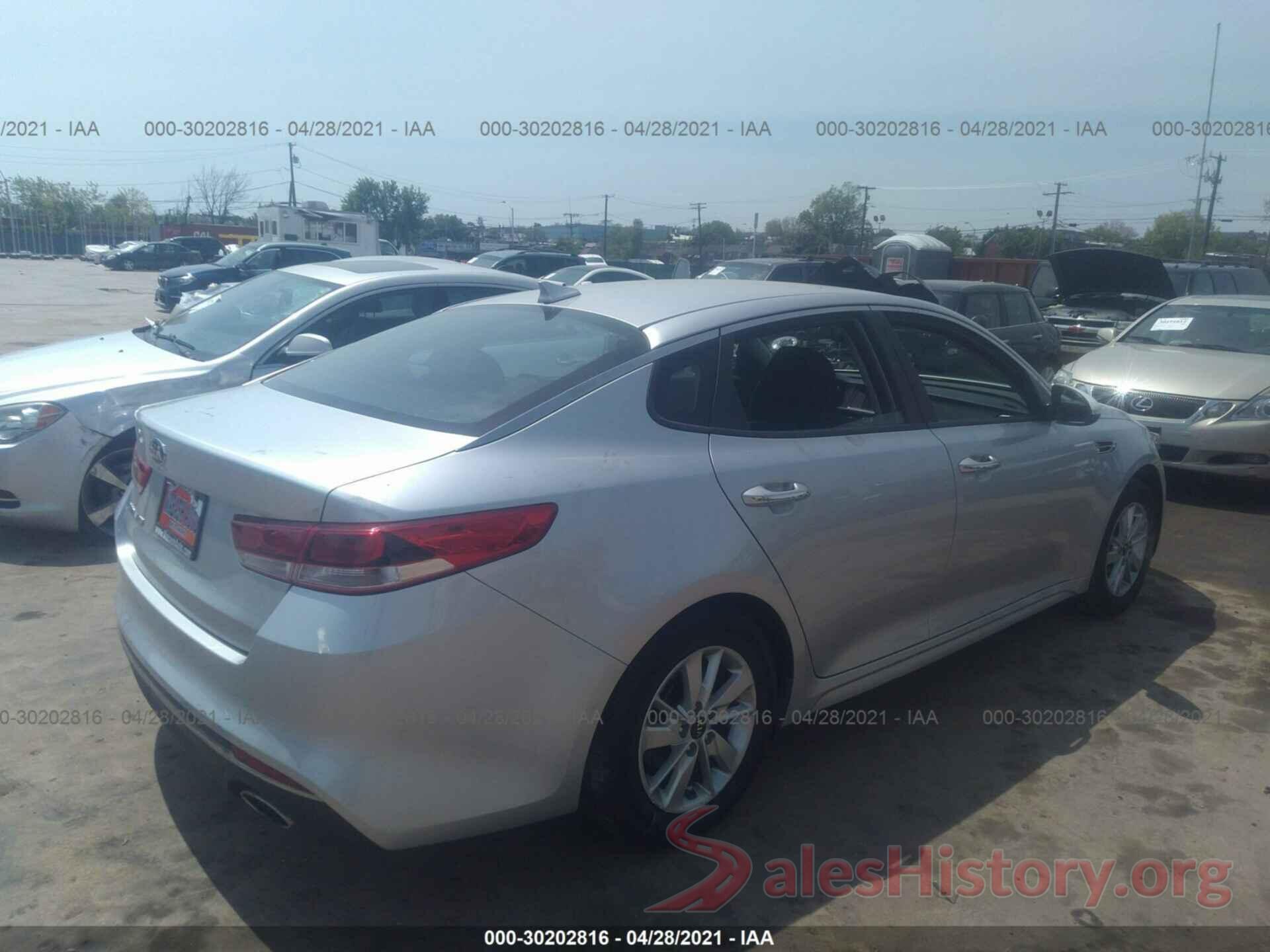 5XXGT4L33JG185048 2018 KIA OPTIMA