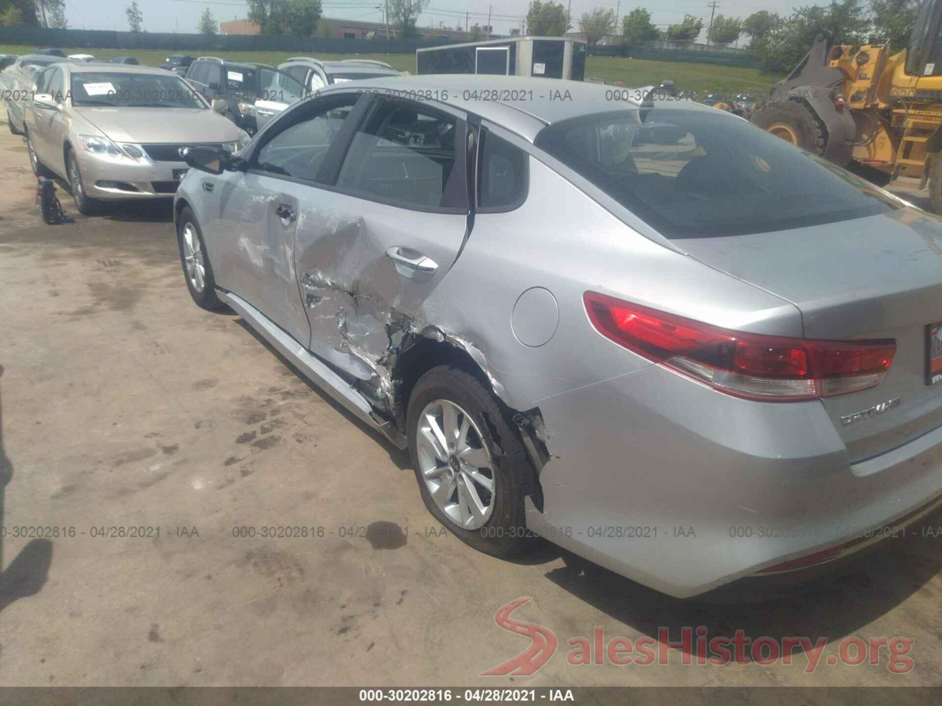 5XXGT4L33JG185048 2018 KIA OPTIMA