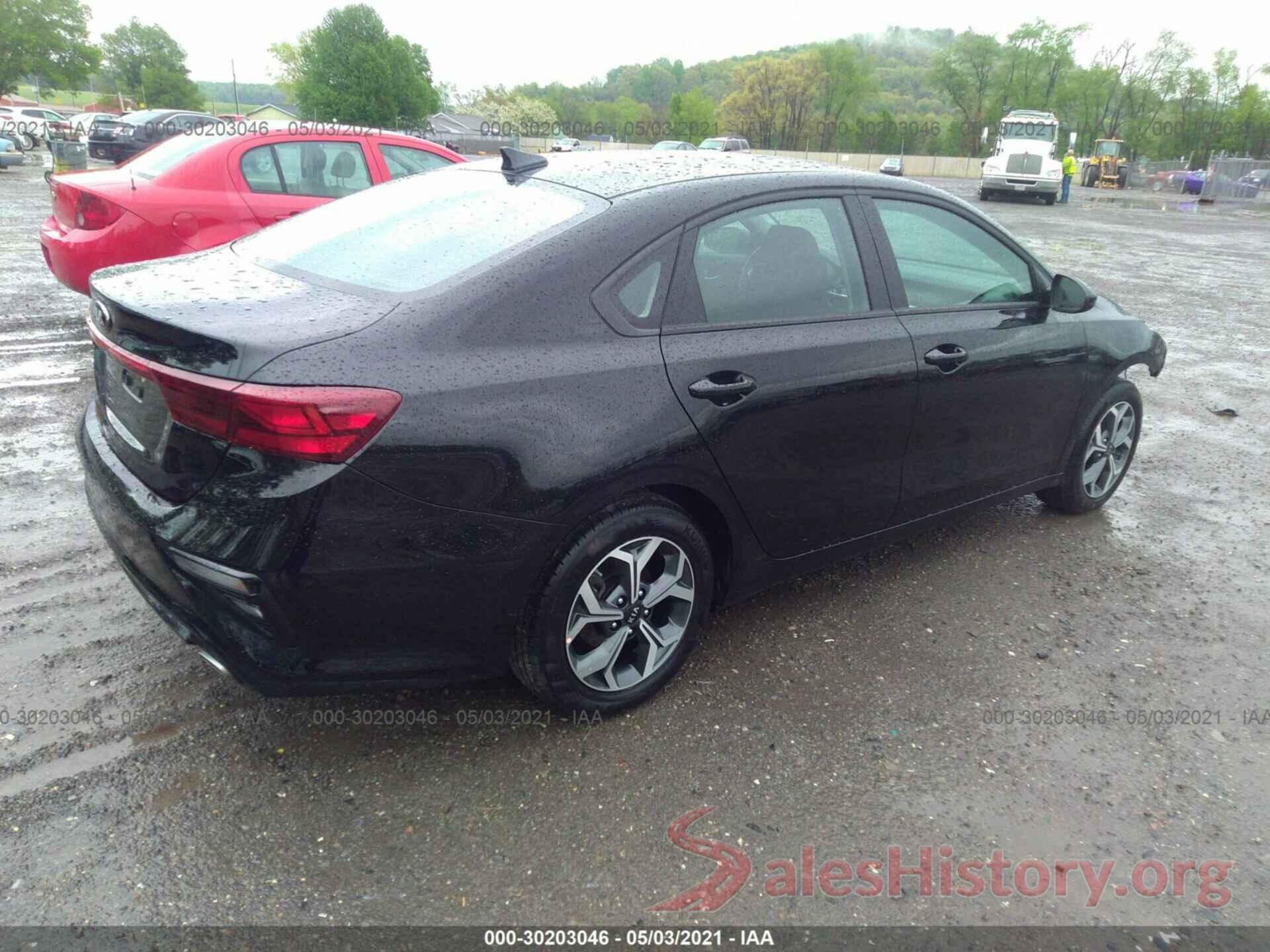 3KPF24AD5ME277088 2021 KIA FORTE