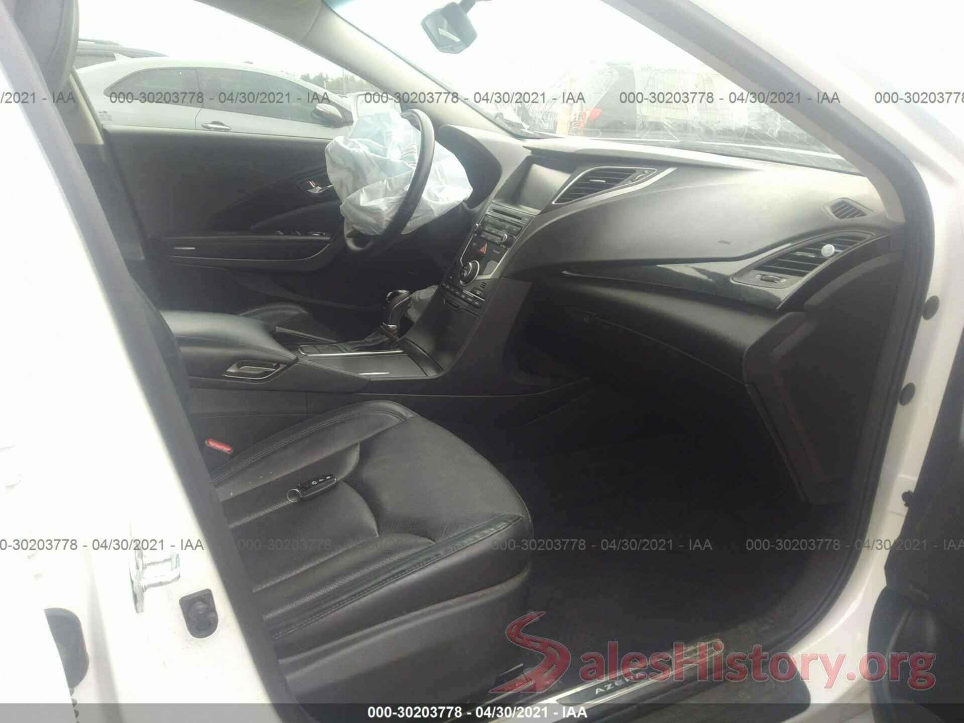 KMHFG4JG8GA500609 2016 HYUNDAI AZERA