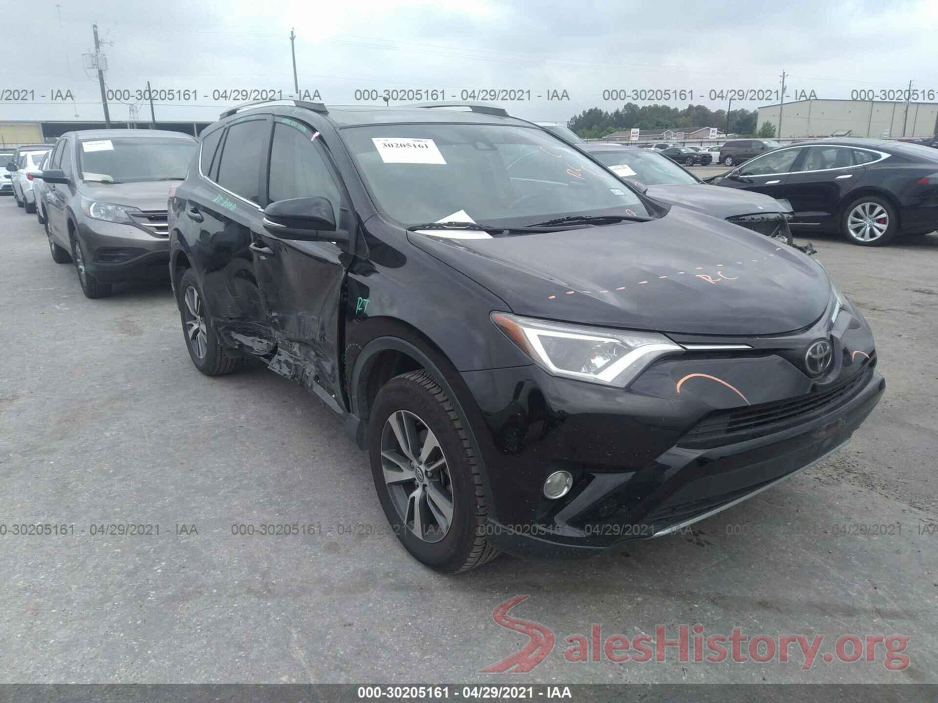 2T3RFREV8HW622271 2017 TOYOTA RAV4