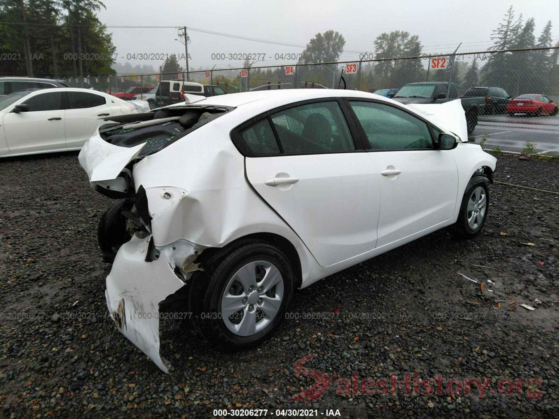 3KPFL4A75JE247821 2018 KIA FORTE