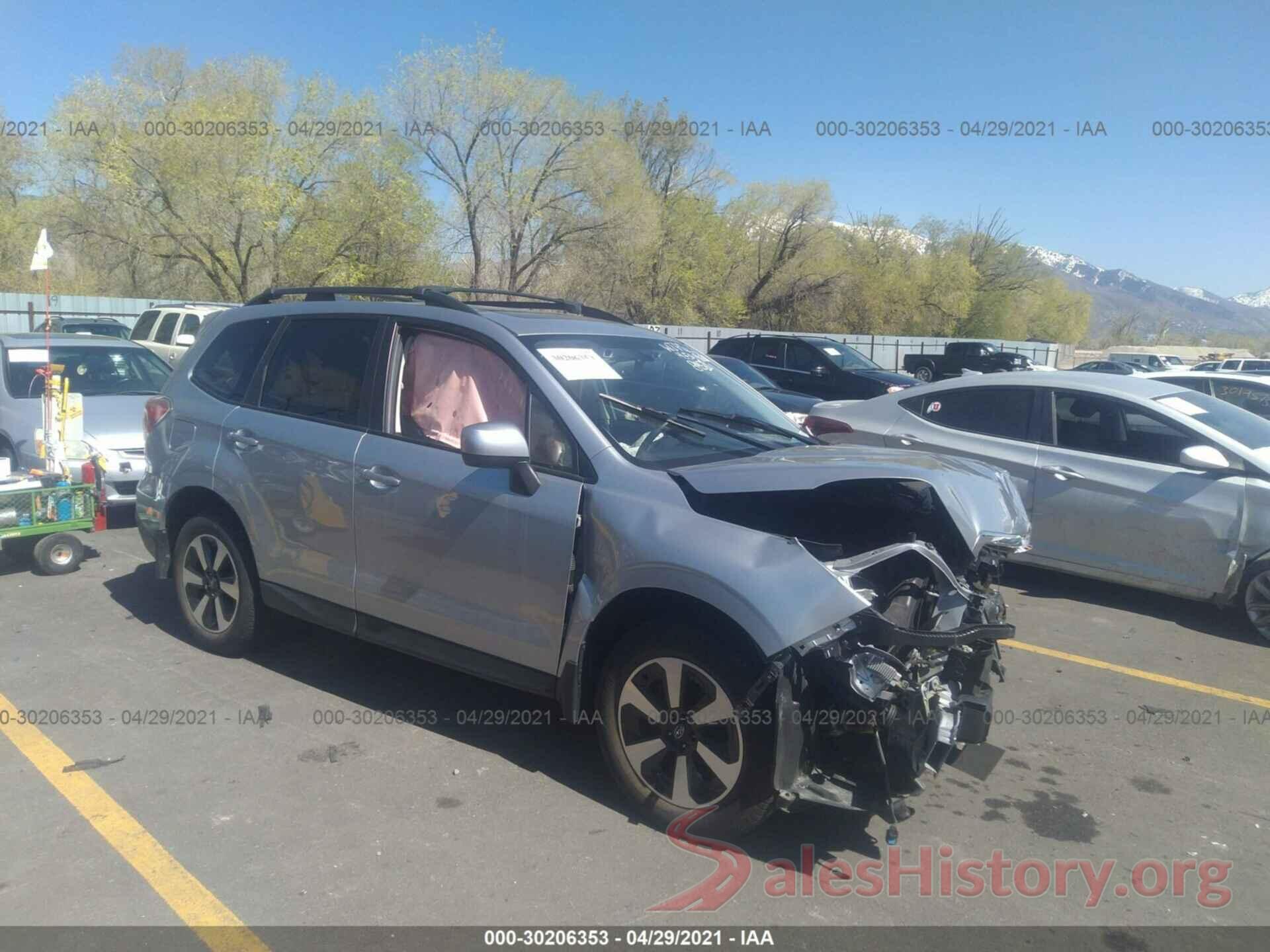 JF2SJAGCXHH576348 2017 SUBARU FORESTER