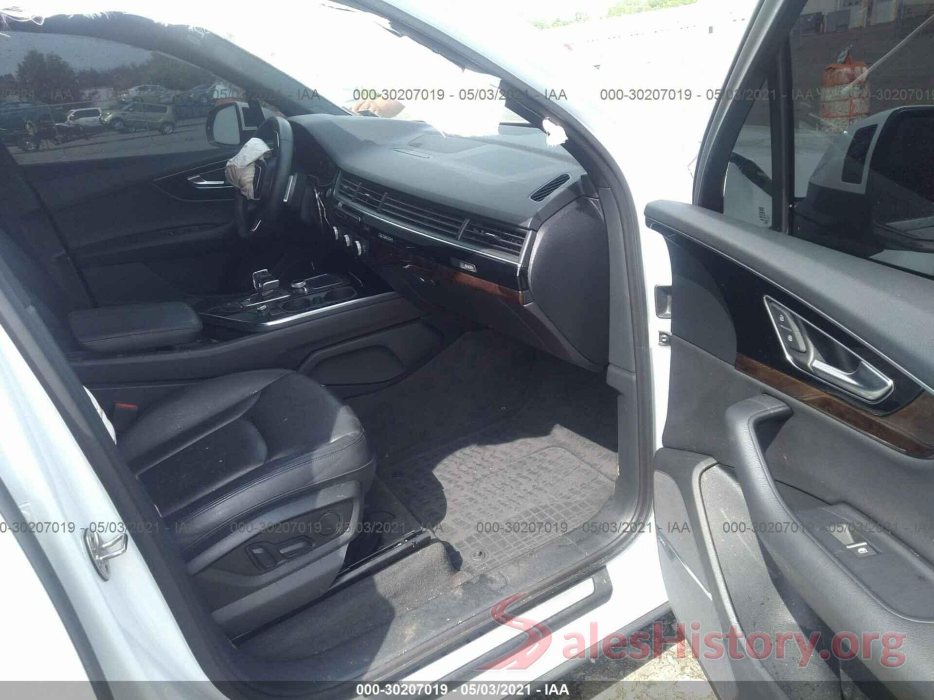 WA1LAAF72HD045184 2017 AUDI Q7