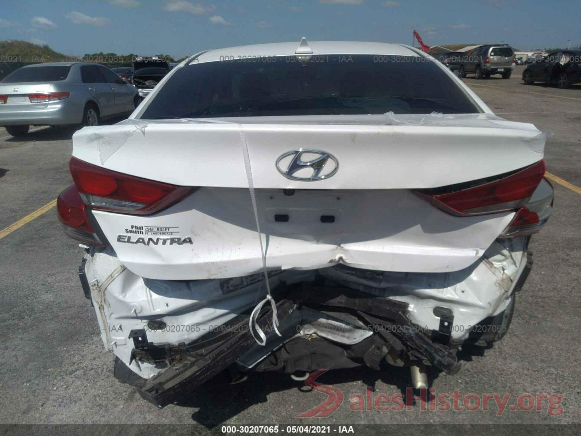 5NPD84LF4HH056300 2017 HYUNDAI ELANTRA