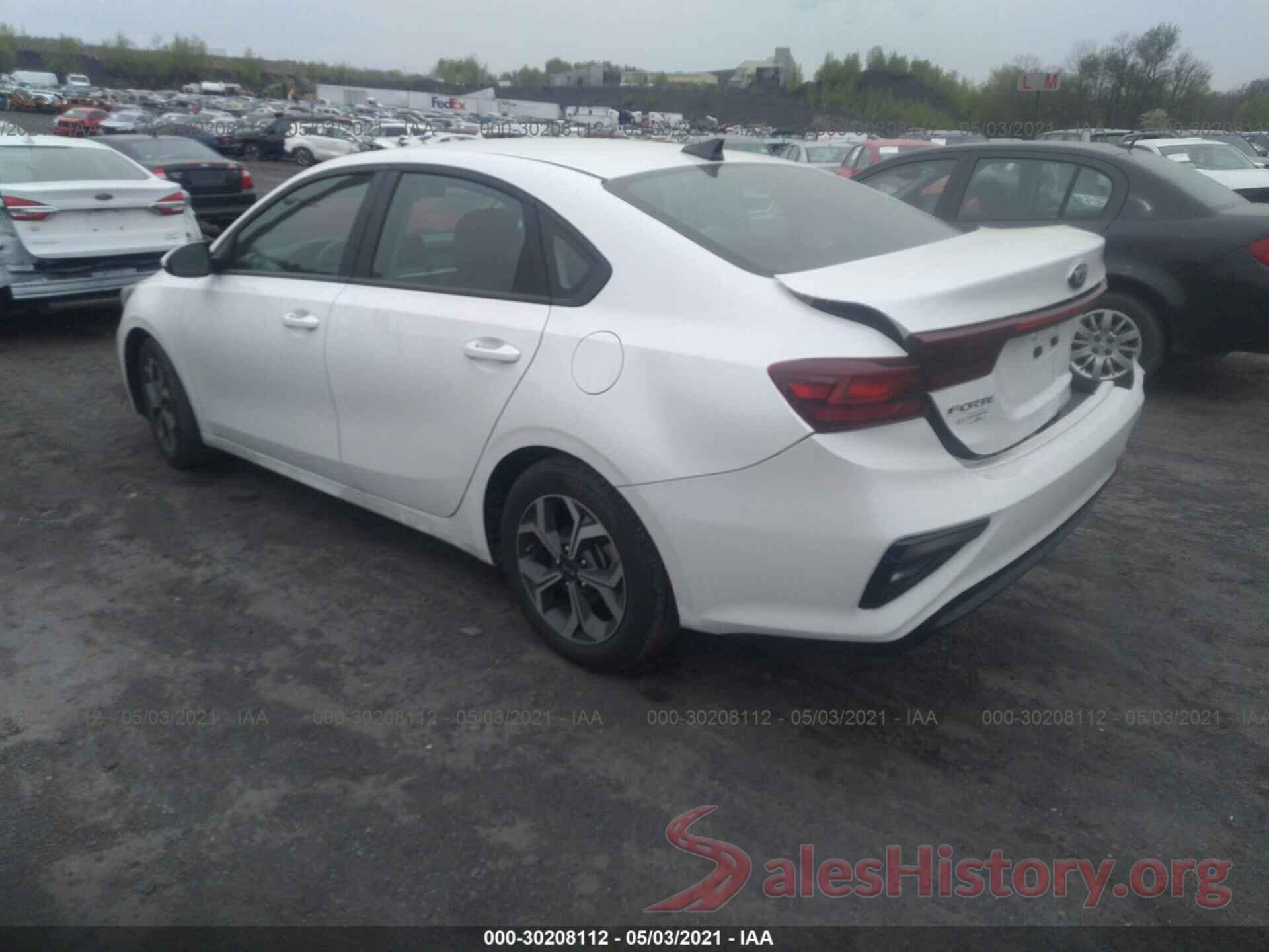 3KPF24AD2ME313285 2021 KIA FORTE