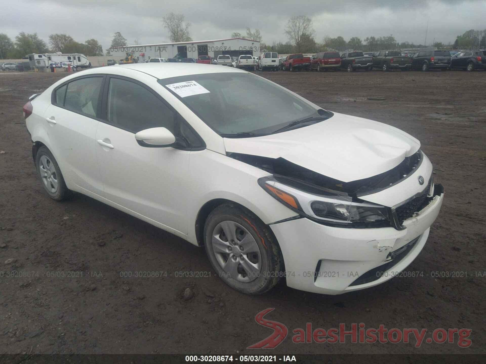 3KPFK4A70HE106877 2017 KIA FORTE