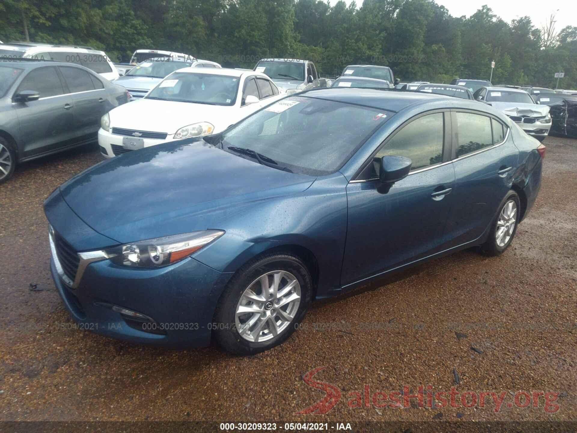 3MZBN1U72JM217357 2018 MAZDA MAZDA3 4-DOOR