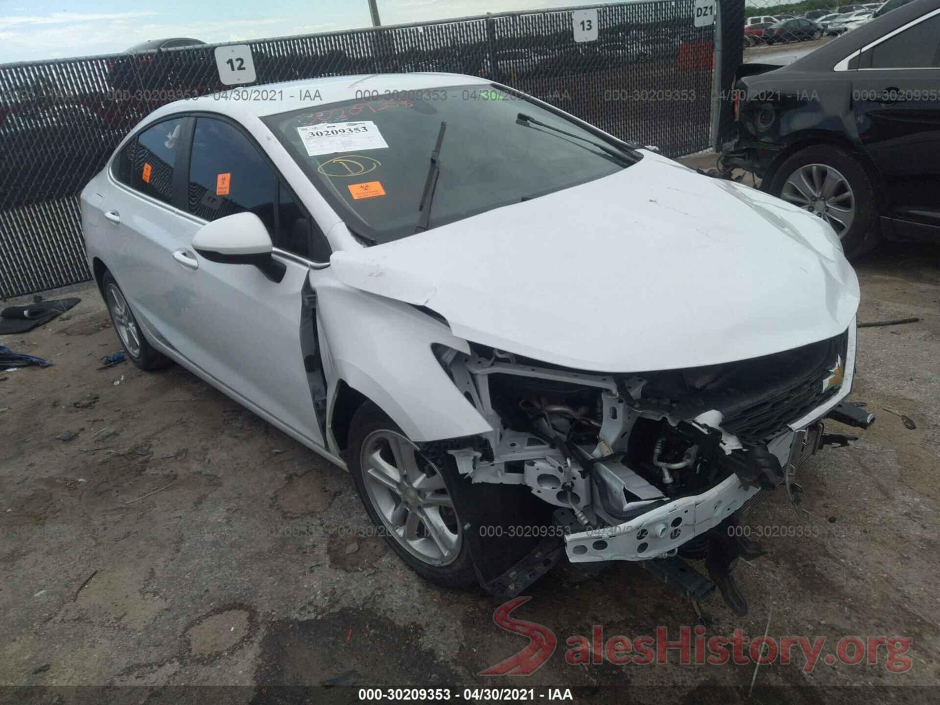 1G1BE5SM7J7244687 2018 CHEVROLET CRUZE