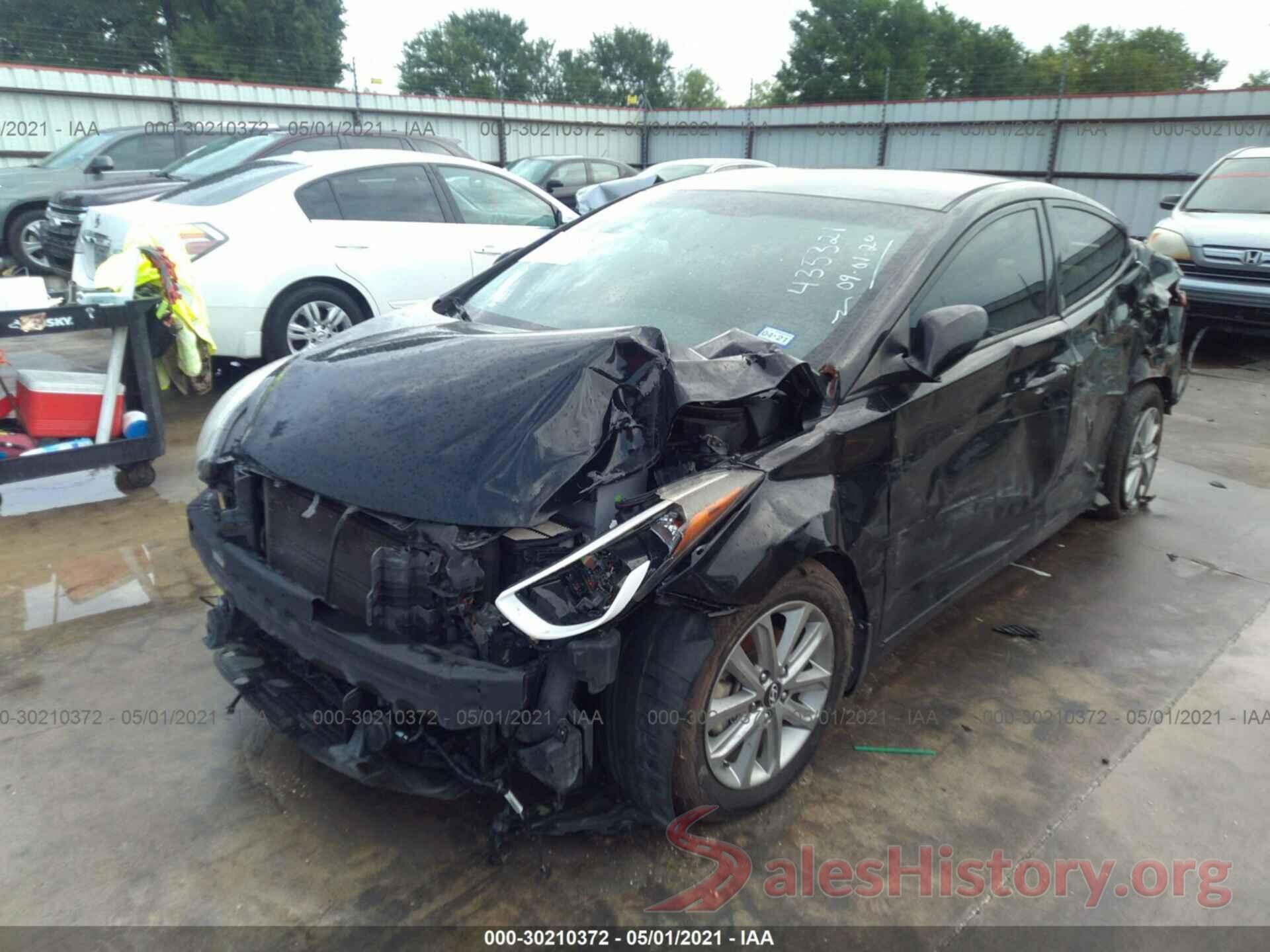 5NPDH4AE6GH657331 2016 HYUNDAI ELANTRA