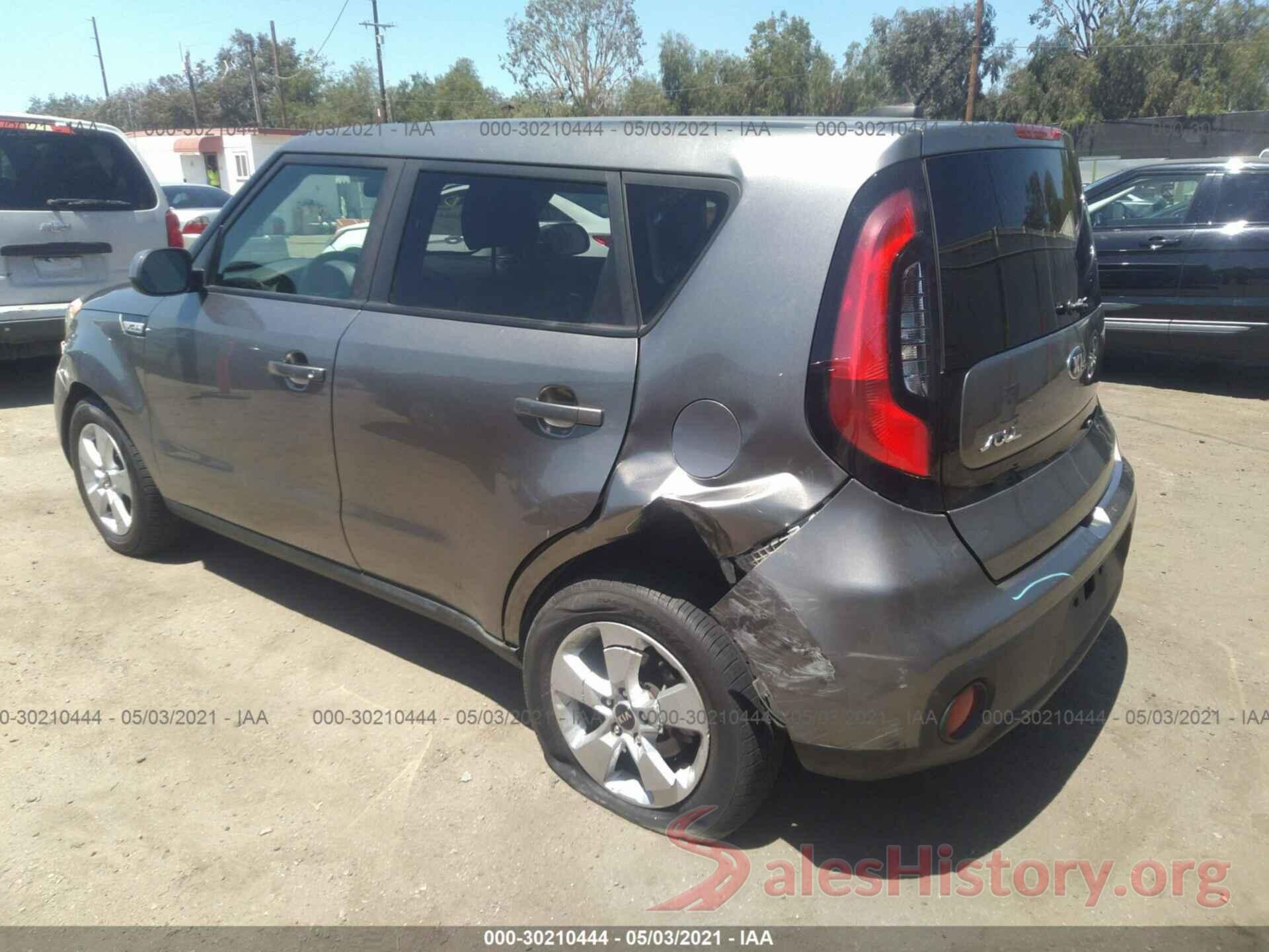 KNDJN2A2XJ7608067 2018 KIA SOUL