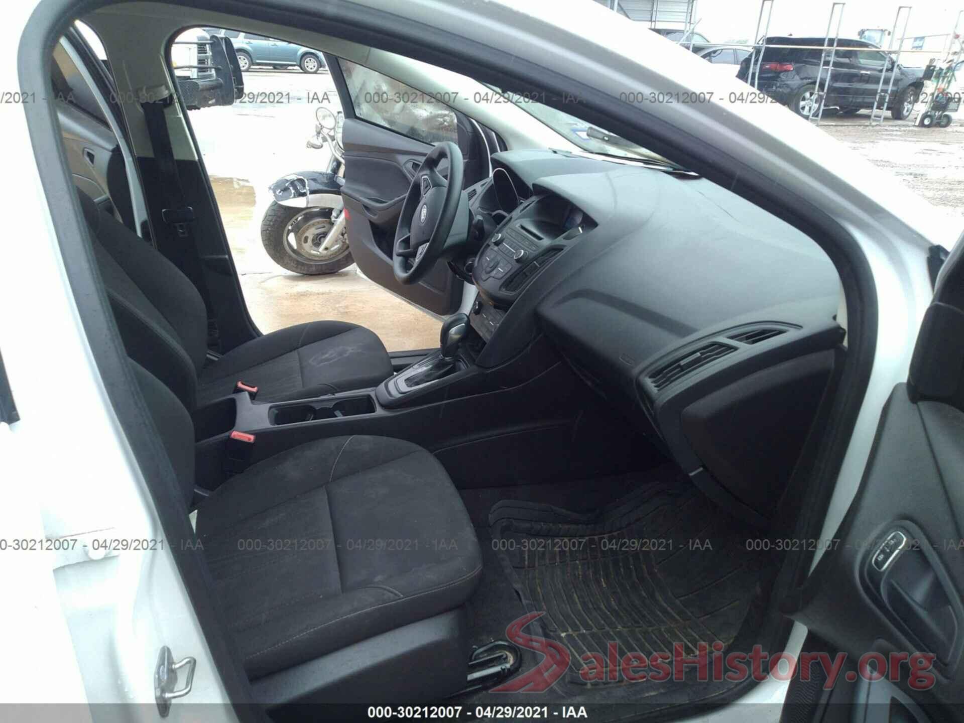 1FADP3E25HL281575 2017 FORD FOCUS