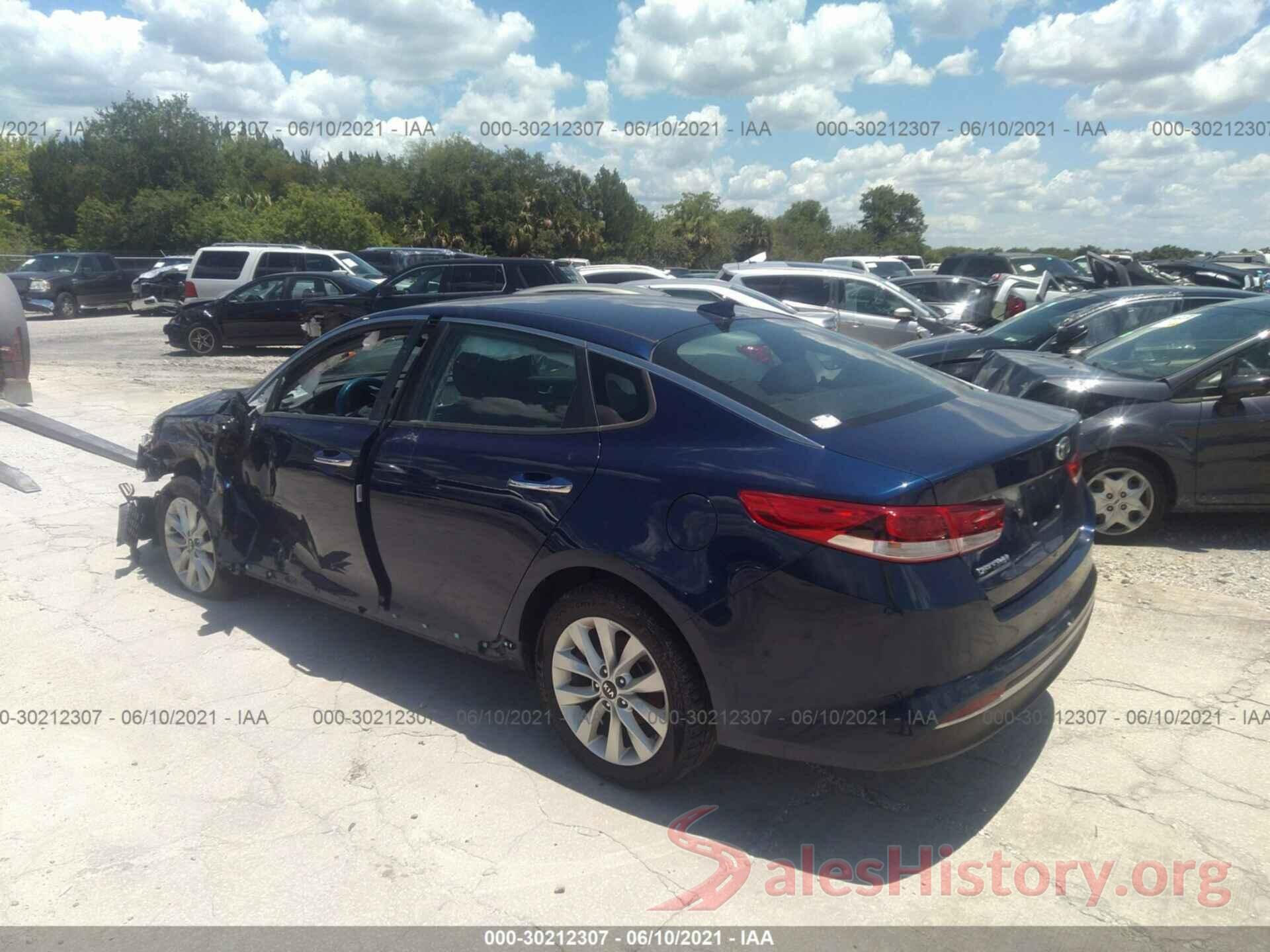 5XXGT4L37HG165802 2017 KIA OPTIMA