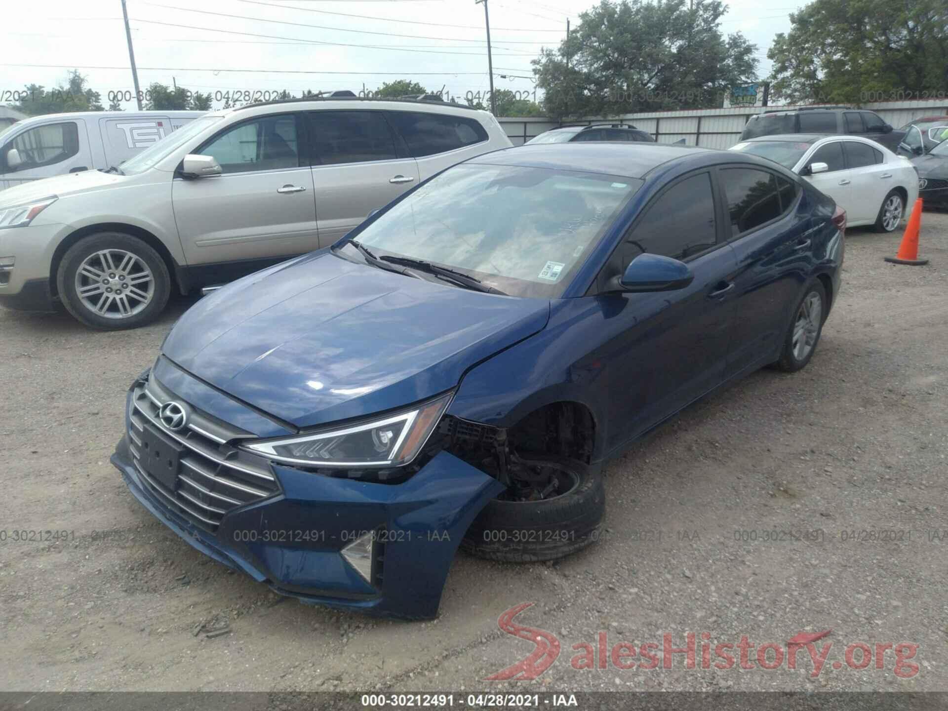 5NPD84LFXLH584870 2020 HYUNDAI ELANTRA