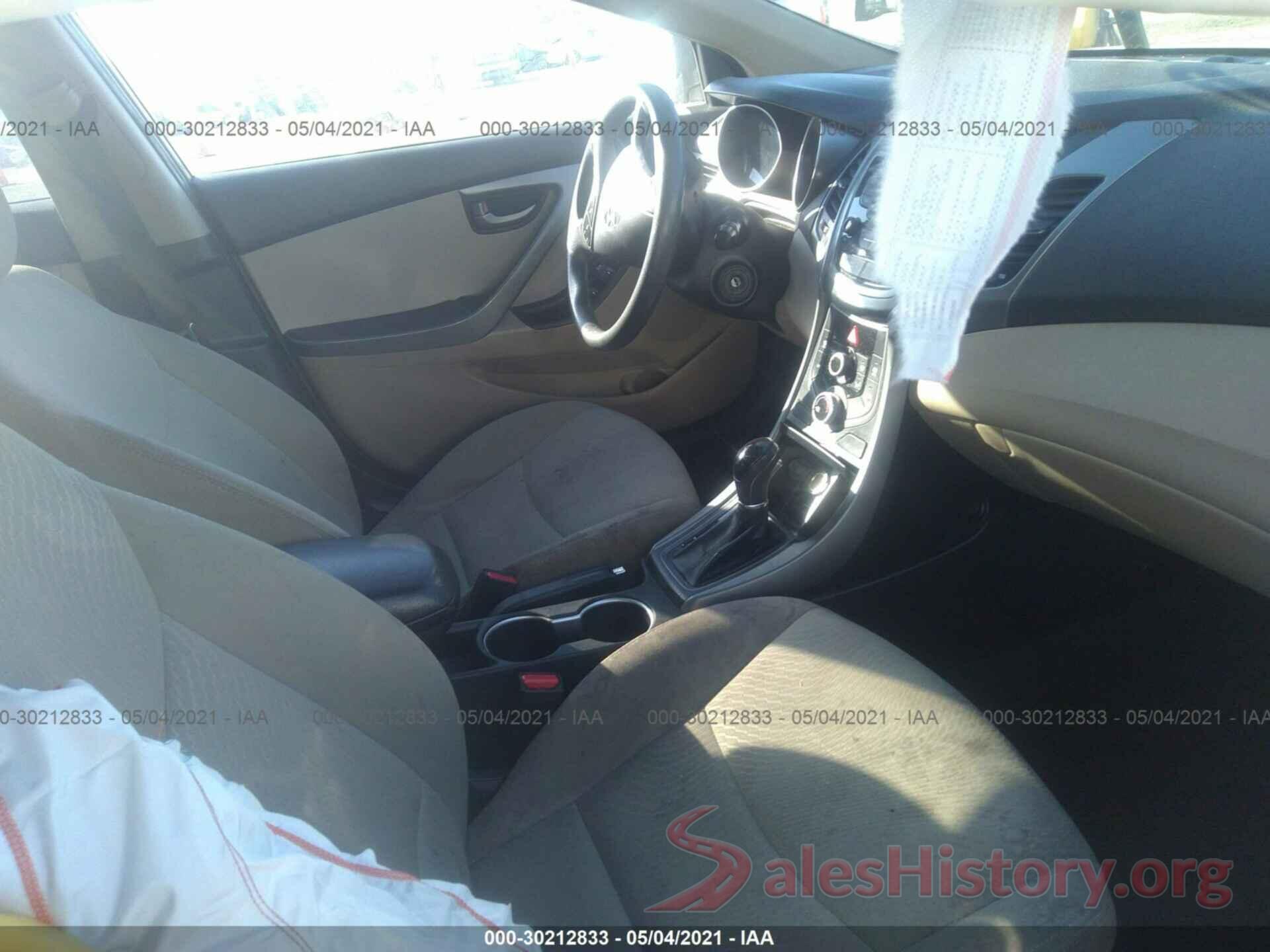 5NPDH4AE9GH700074 2016 HYUNDAI ELANTRA