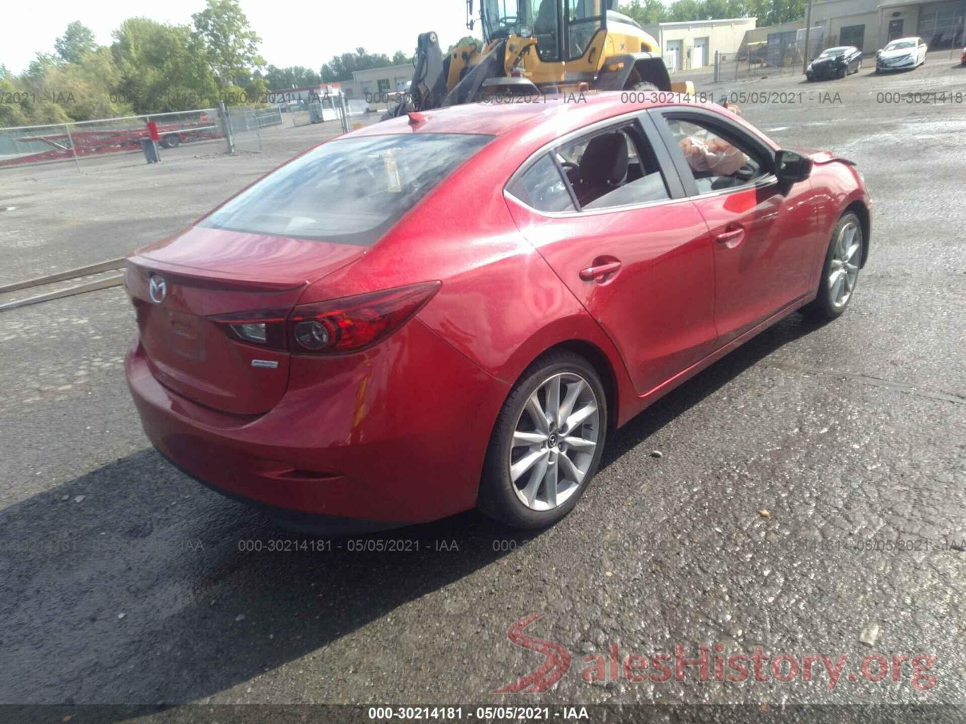 JM1BN1W3XH1105975 2017 MAZDA MAZDA3 4-DOOR