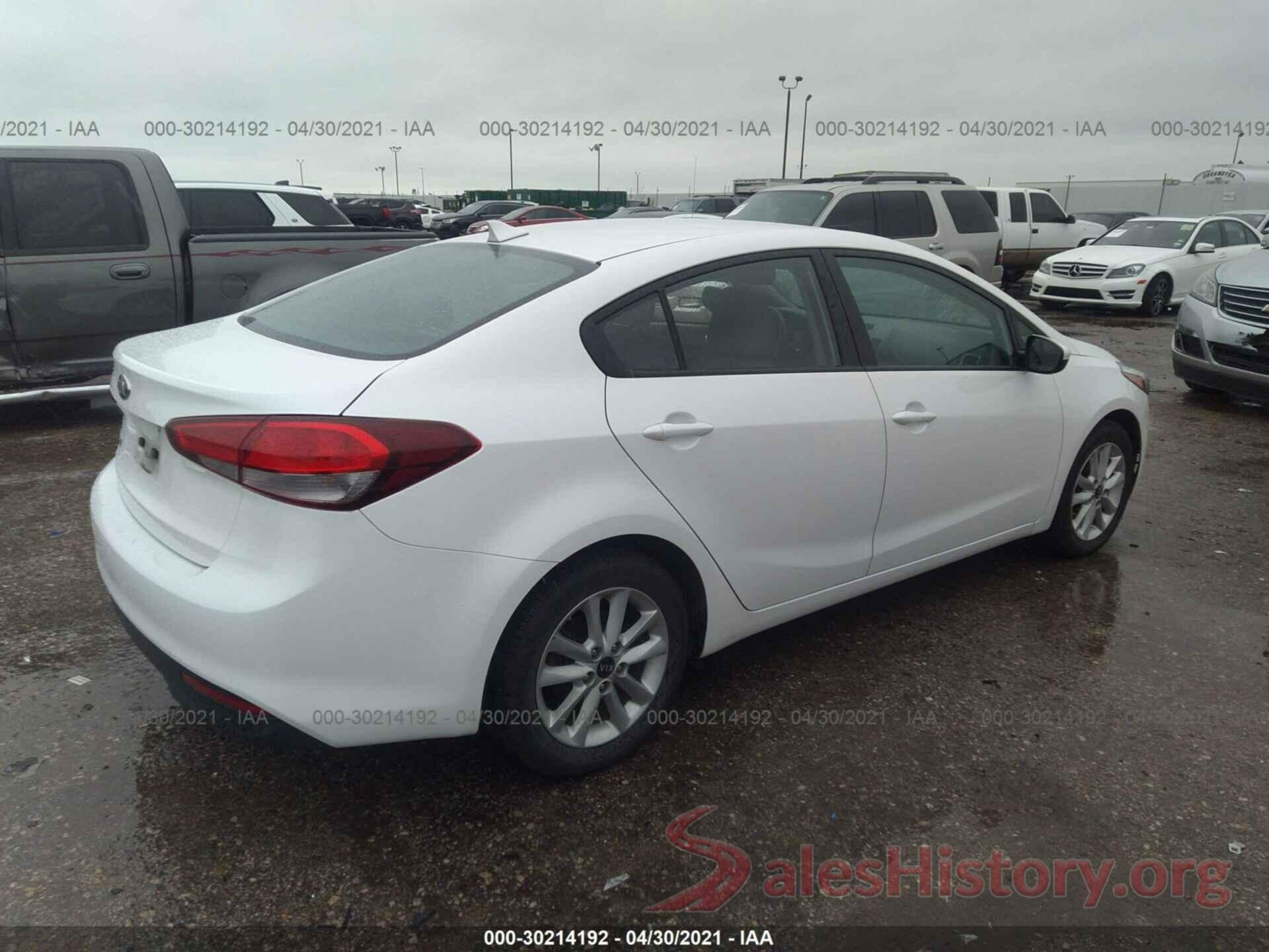 3KPFL4A77HE019085 2017 KIA FORTE