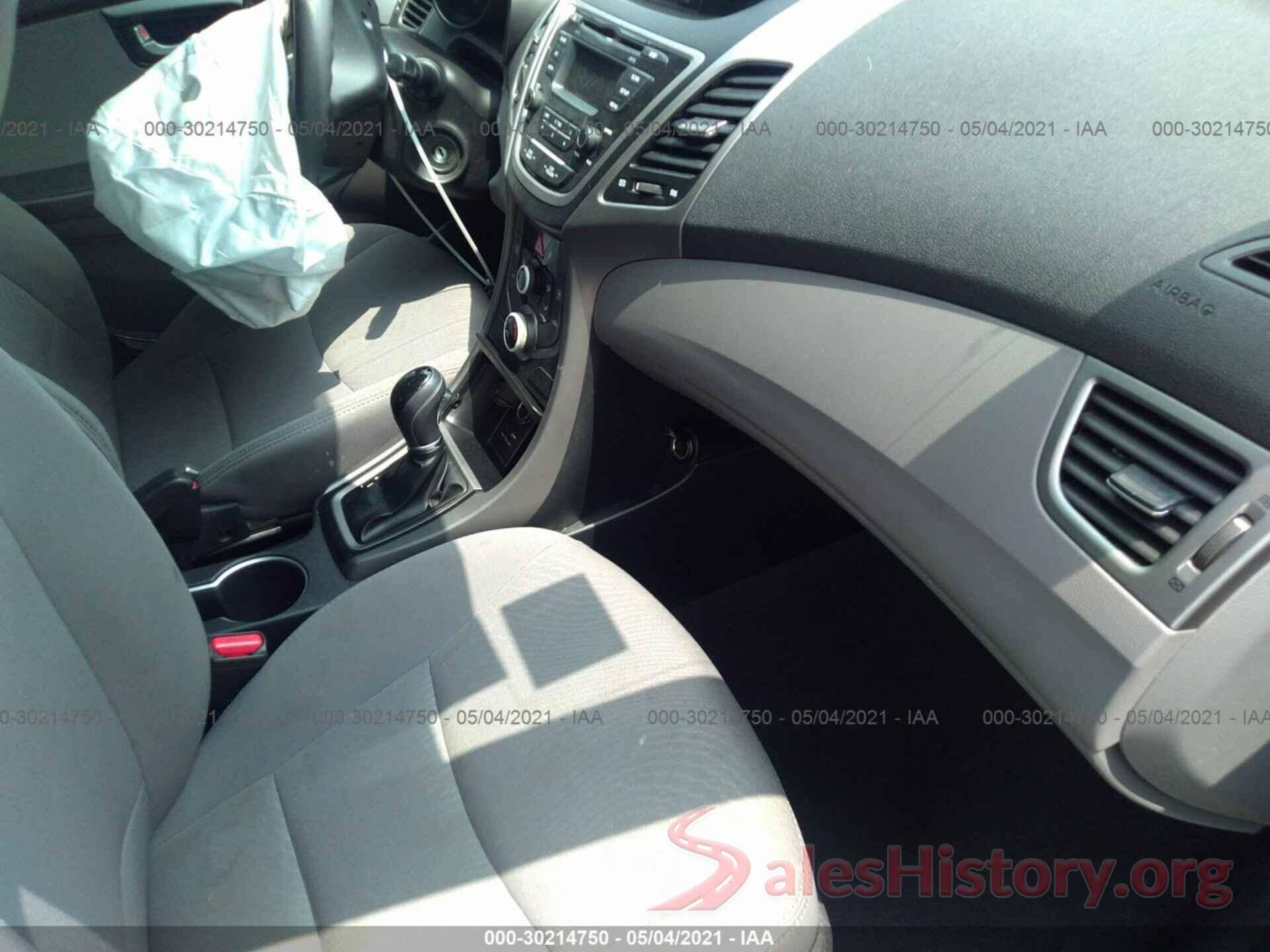 5NPDH4AE5GH675805 2016 HYUNDAI ELANTRA