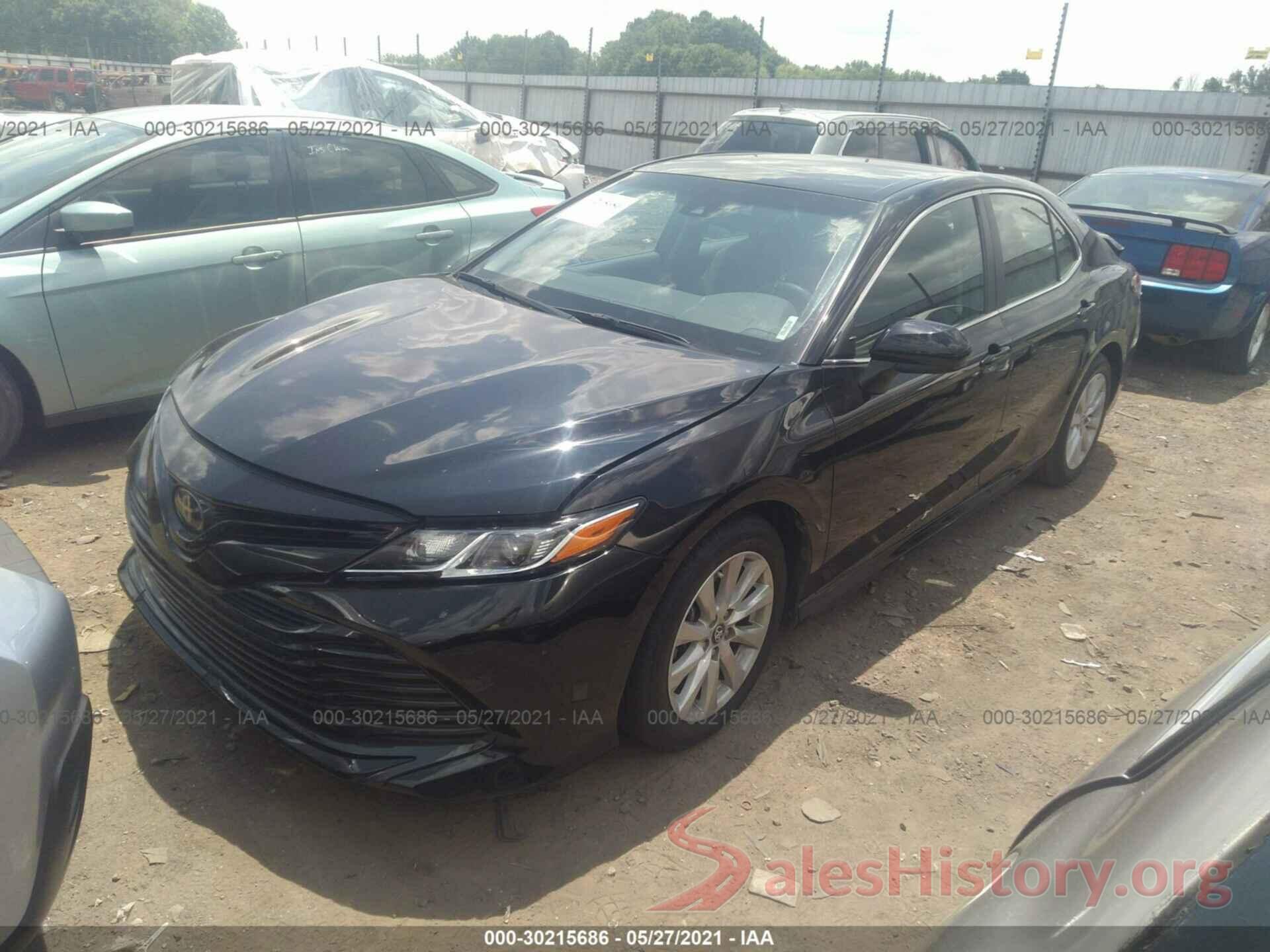 4T1B11HK4JU563348 2018 TOYOTA CAMRY