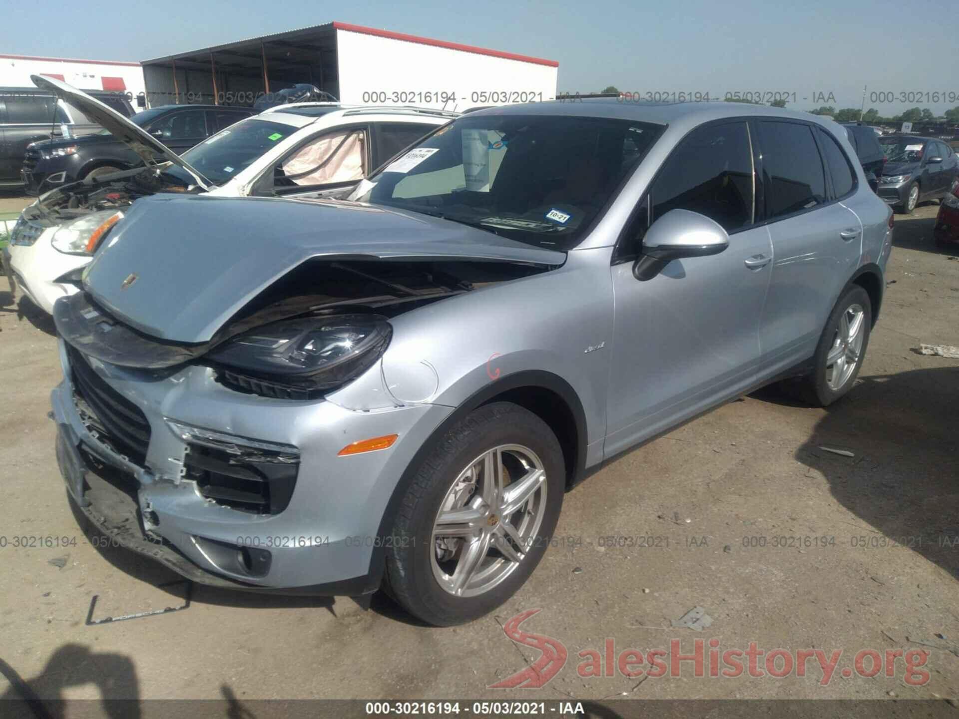 WP1AF2A26GLA40346 2016 PORSCHE CAYENNE