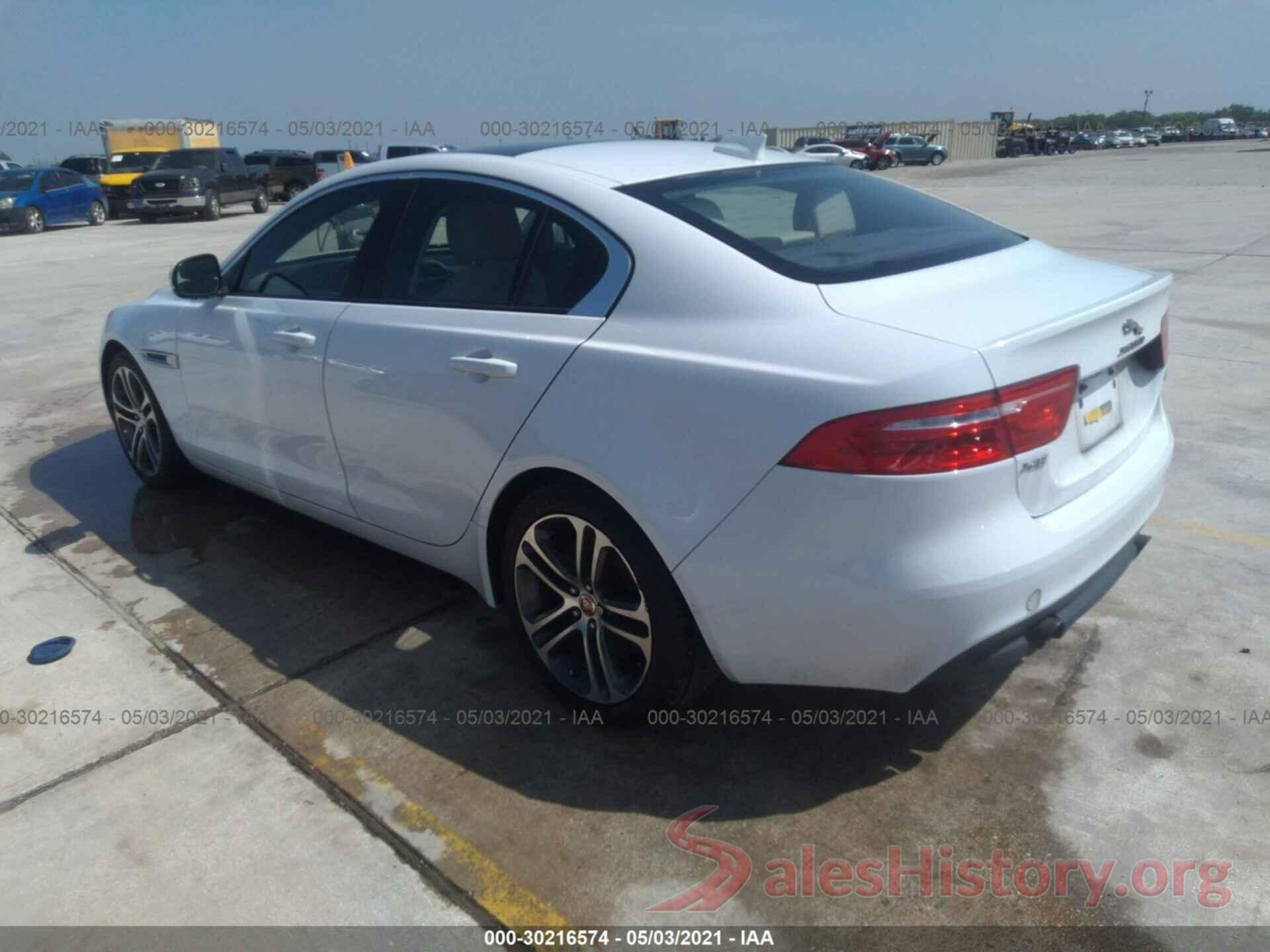 SAJAD4BVXHA953461 2017 JAGUAR XE