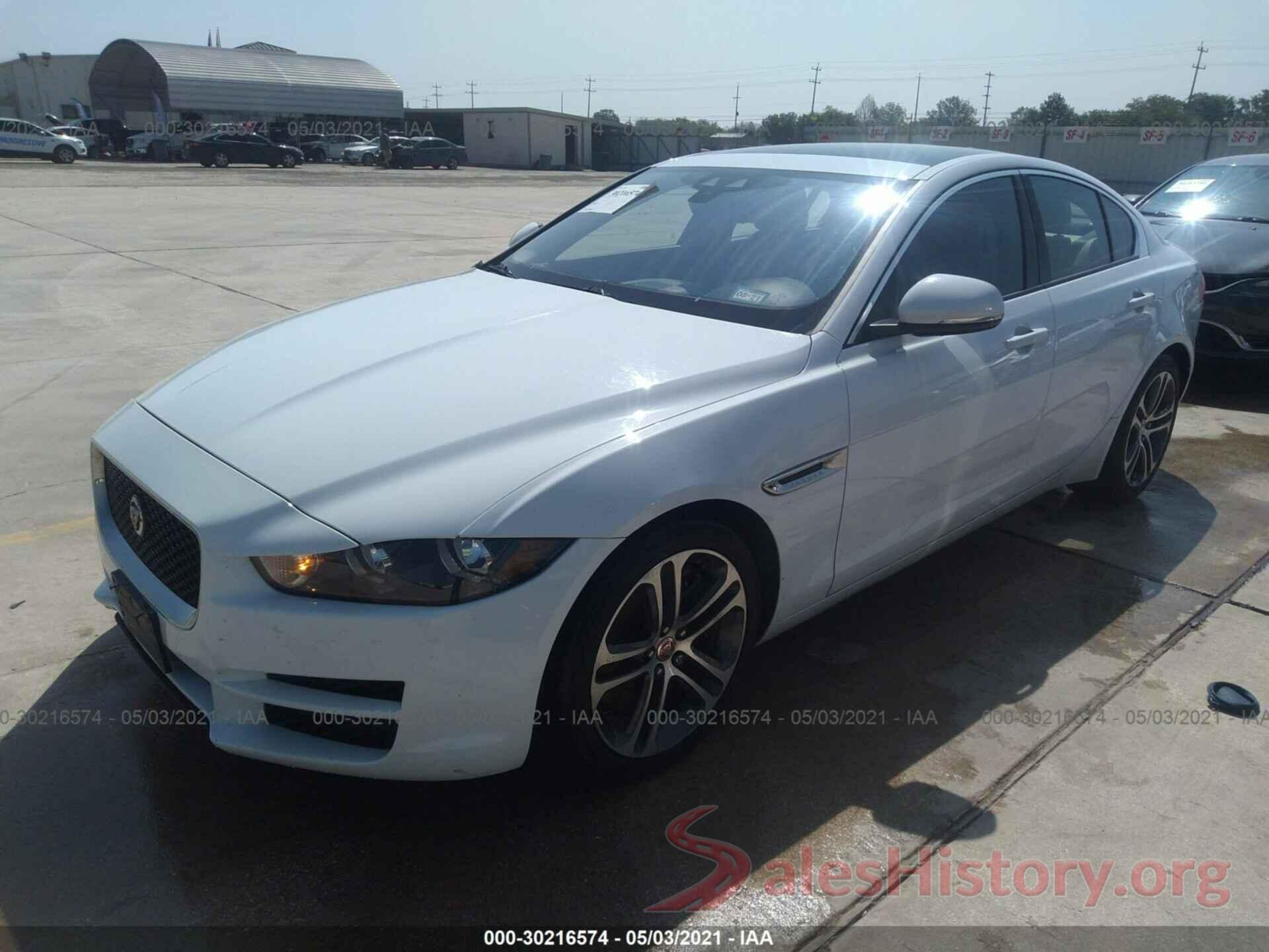 SAJAD4BVXHA953461 2017 JAGUAR XE