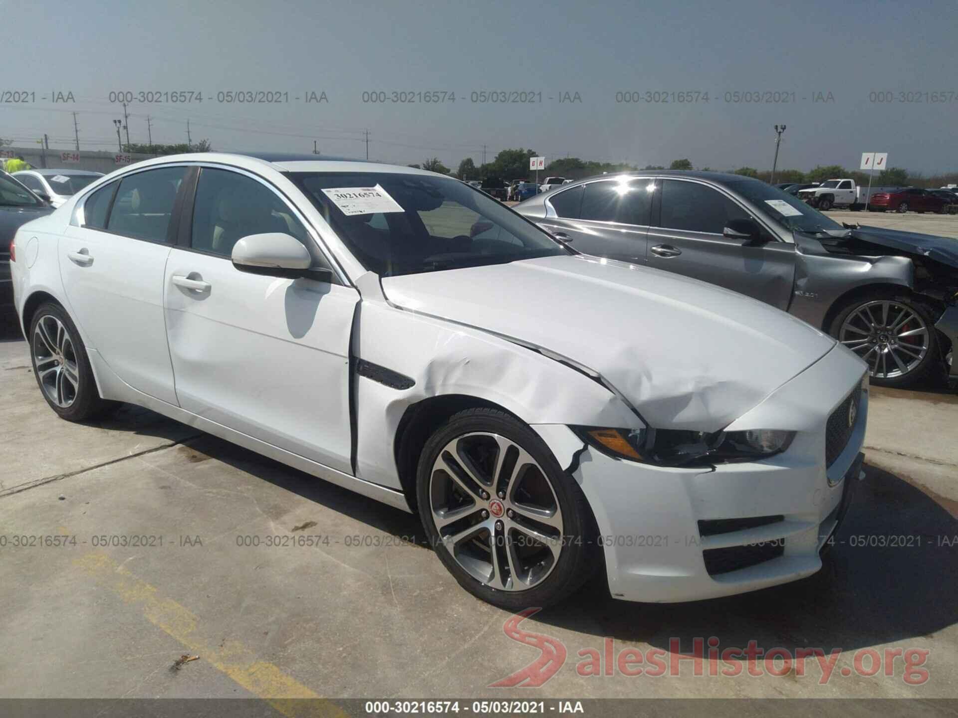 SAJAD4BVXHA953461 2017 JAGUAR XE