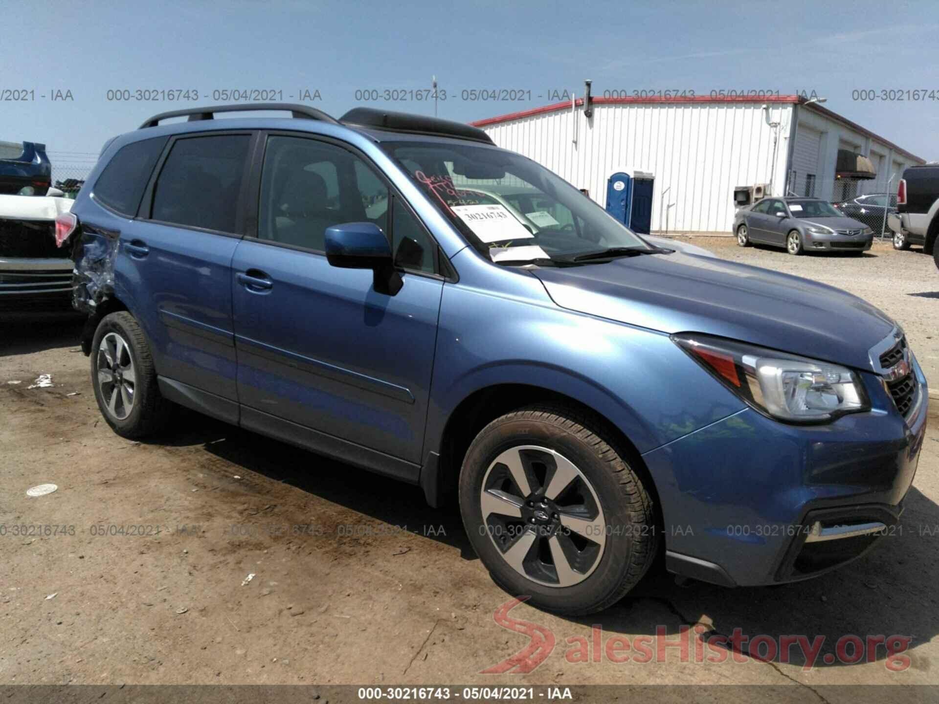 JF2SJAEC5JH525476 2018 SUBARU FORESTER