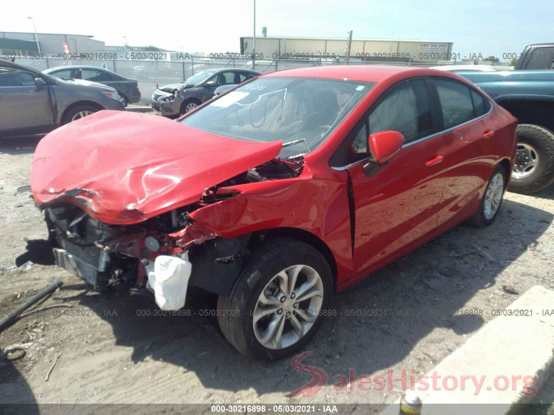 1G1BE5SM3K7117582 2019 CHEVROLET CRUZE