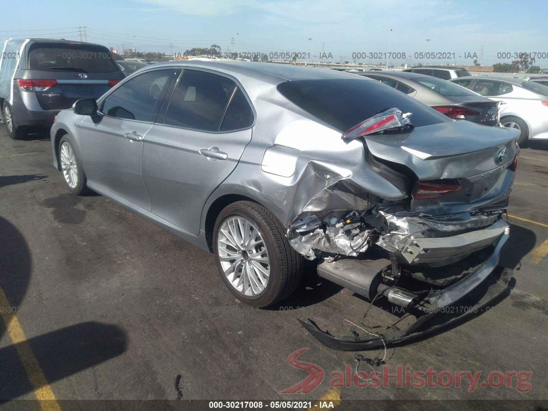 4T1B21HK7JU508406 2018 TOYOTA CAMRY