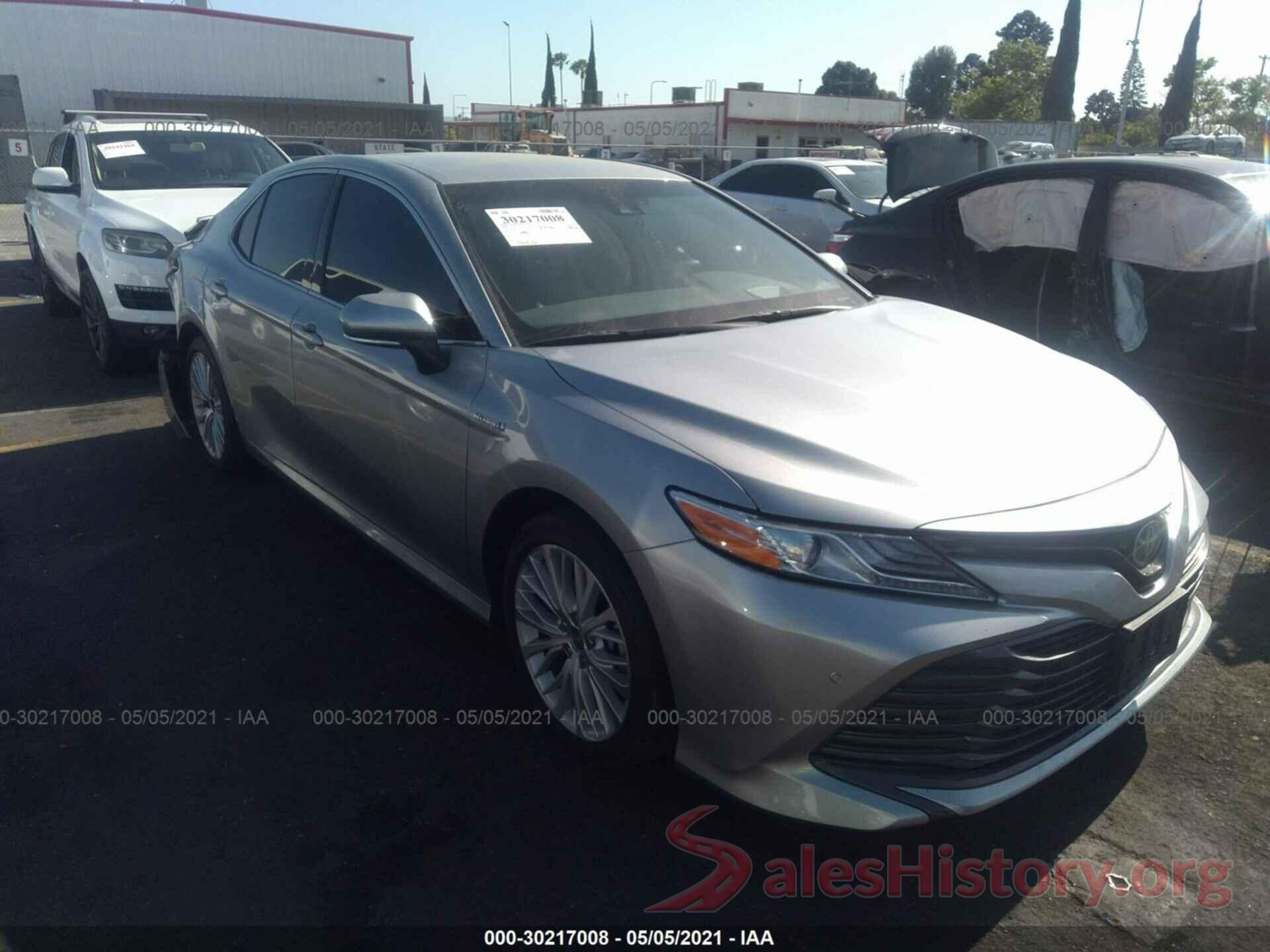 4T1B21HK7JU508406 2018 TOYOTA CAMRY