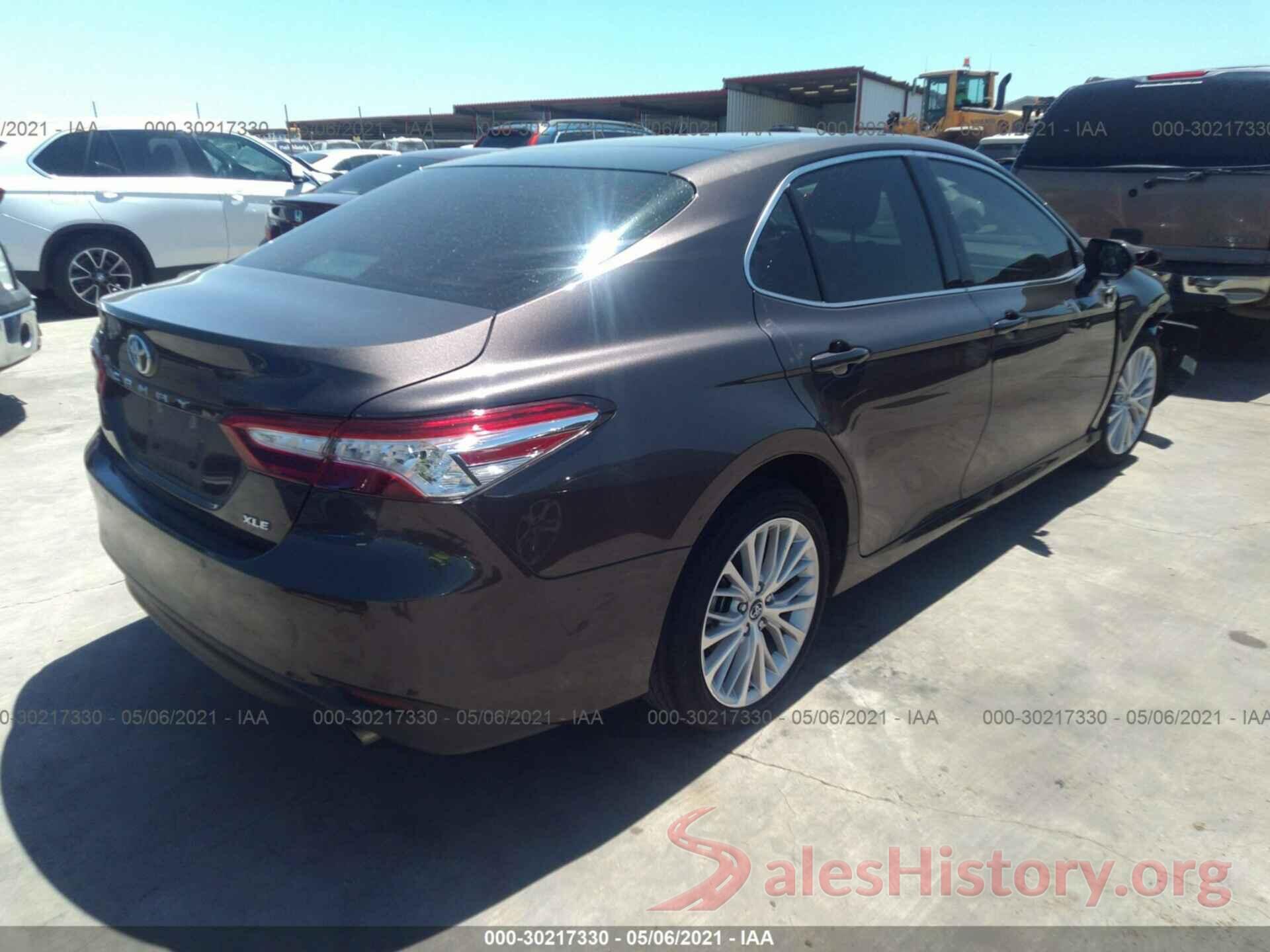 4T1B11HK2JU156550 2018 TOYOTA CAMRY