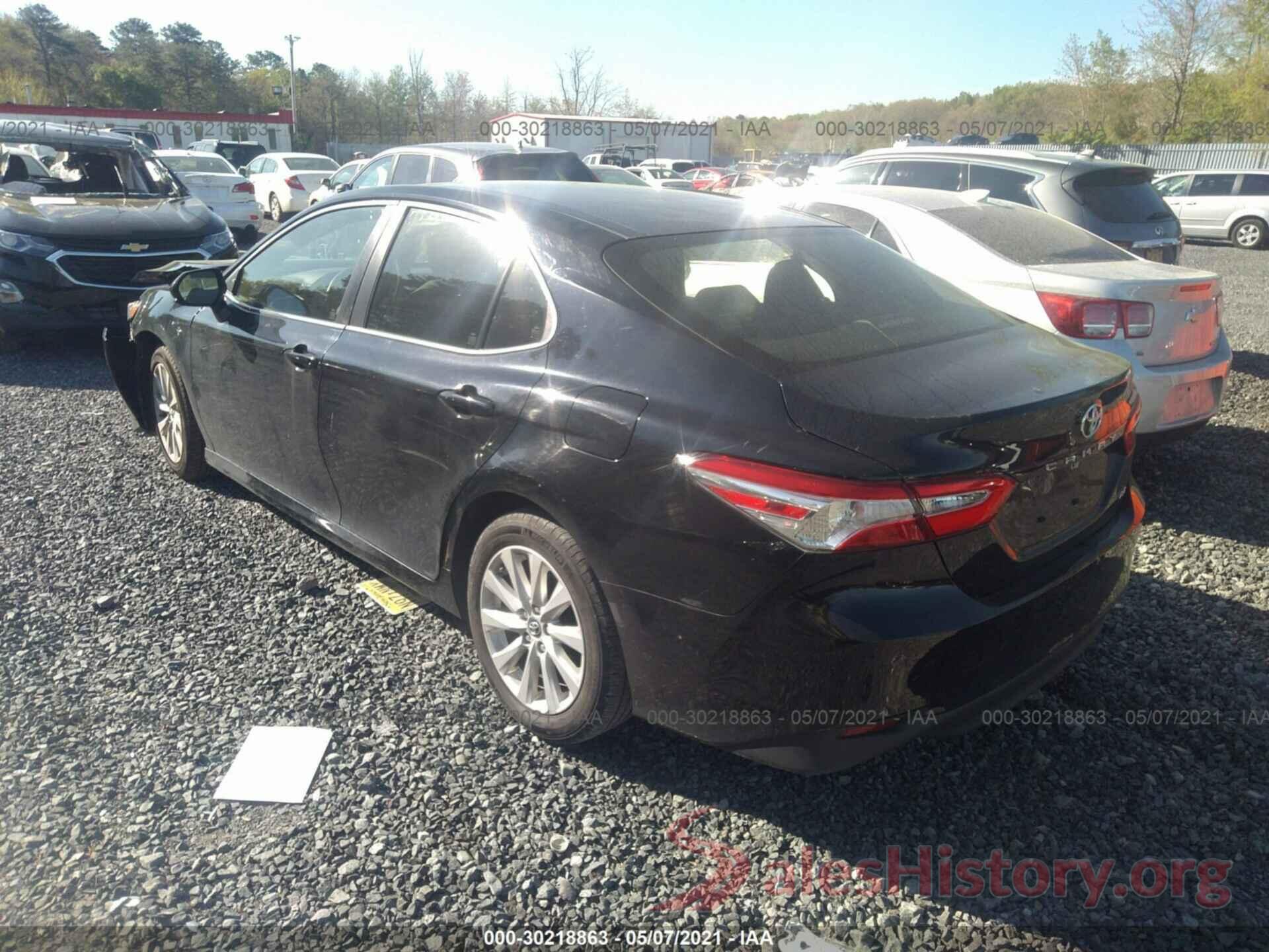 JTNB11HK5J3025554 2018 TOYOTA CAMRY