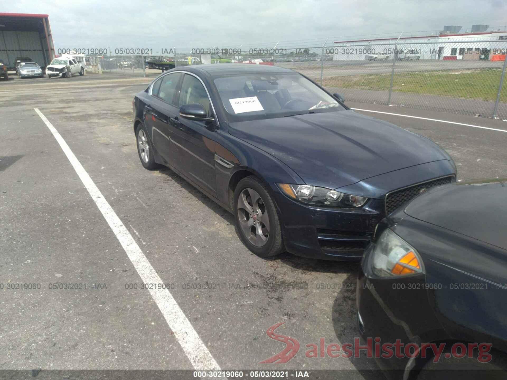 SAJAR4BG3HA947178 2017 JAGUAR XE