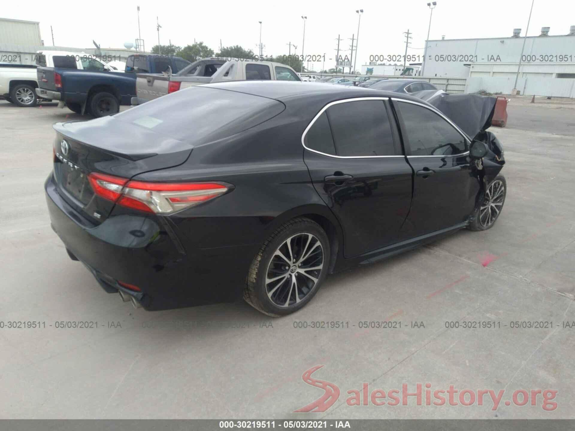 JTNB11HK8J3005377 2018 TOYOTA CAMRY