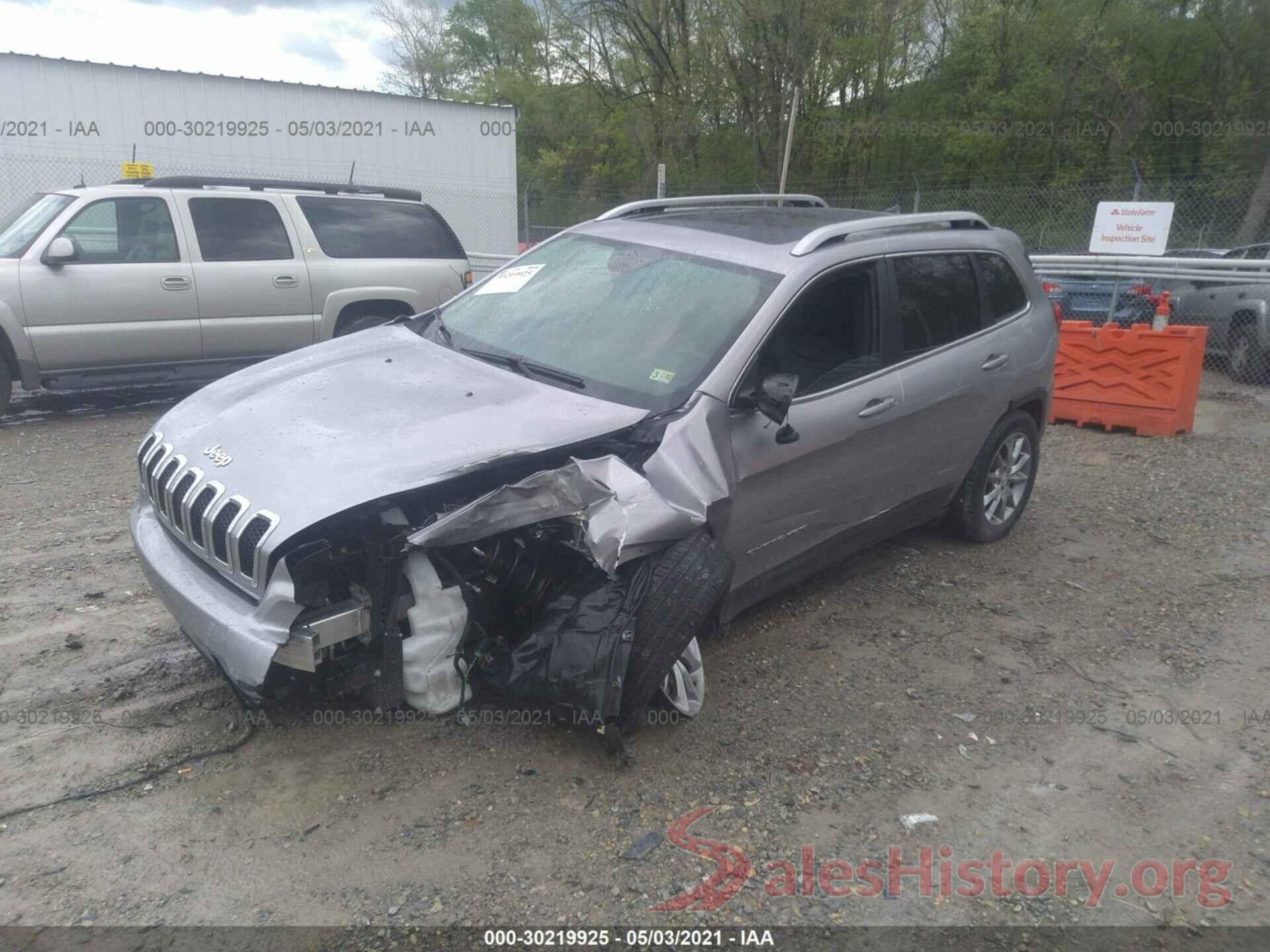 1C4PJMDB0HD216207 2017 JEEP CHEROKEE