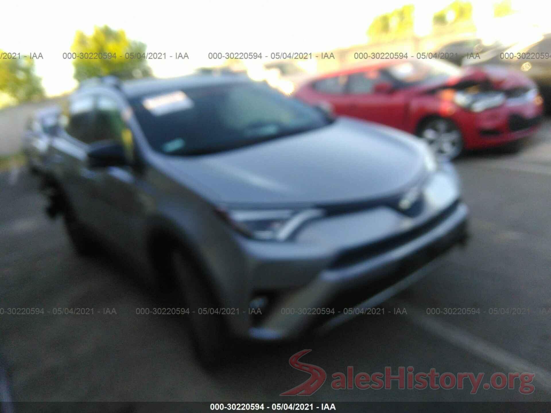 JTMJJREVXJD160066 2018 TOYOTA RAV4