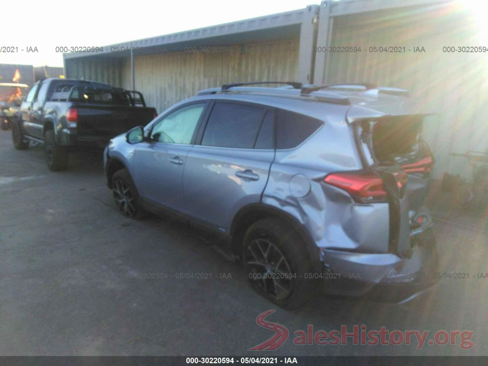 JTMJJREVXJD160066 2018 TOYOTA RAV4