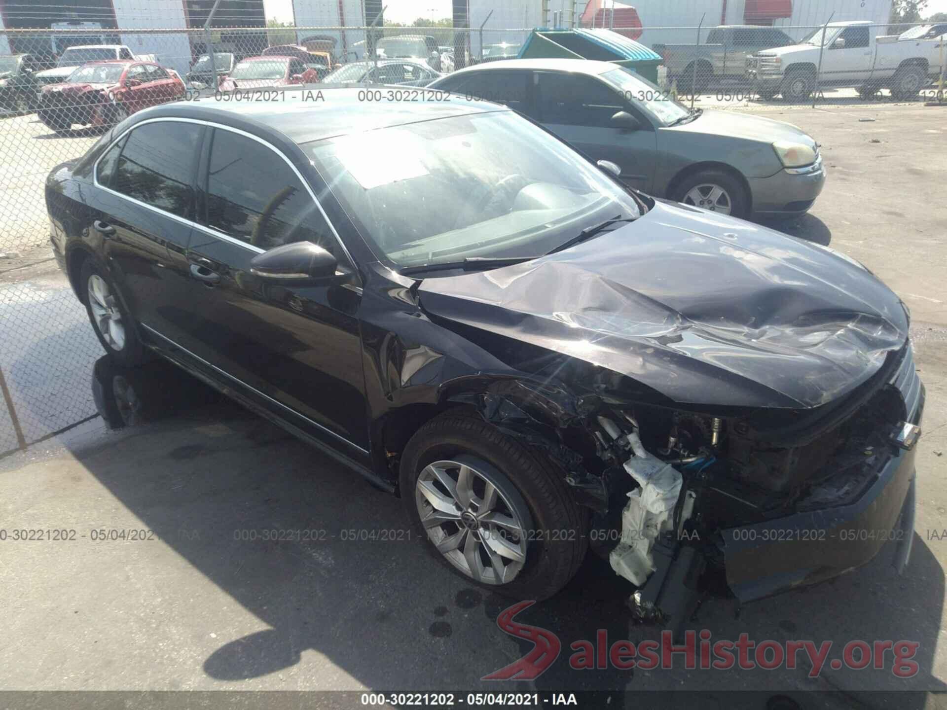 1VWAT7A37HC086024 2017 VOLKSWAGEN PASSAT