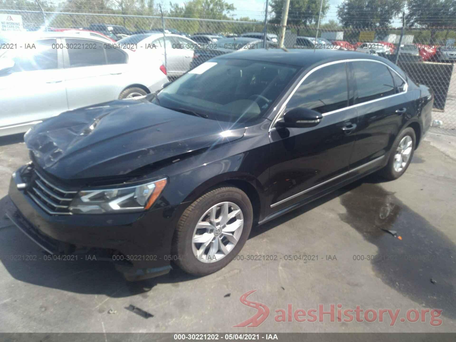 1VWAT7A37HC086024 2017 VOLKSWAGEN PASSAT