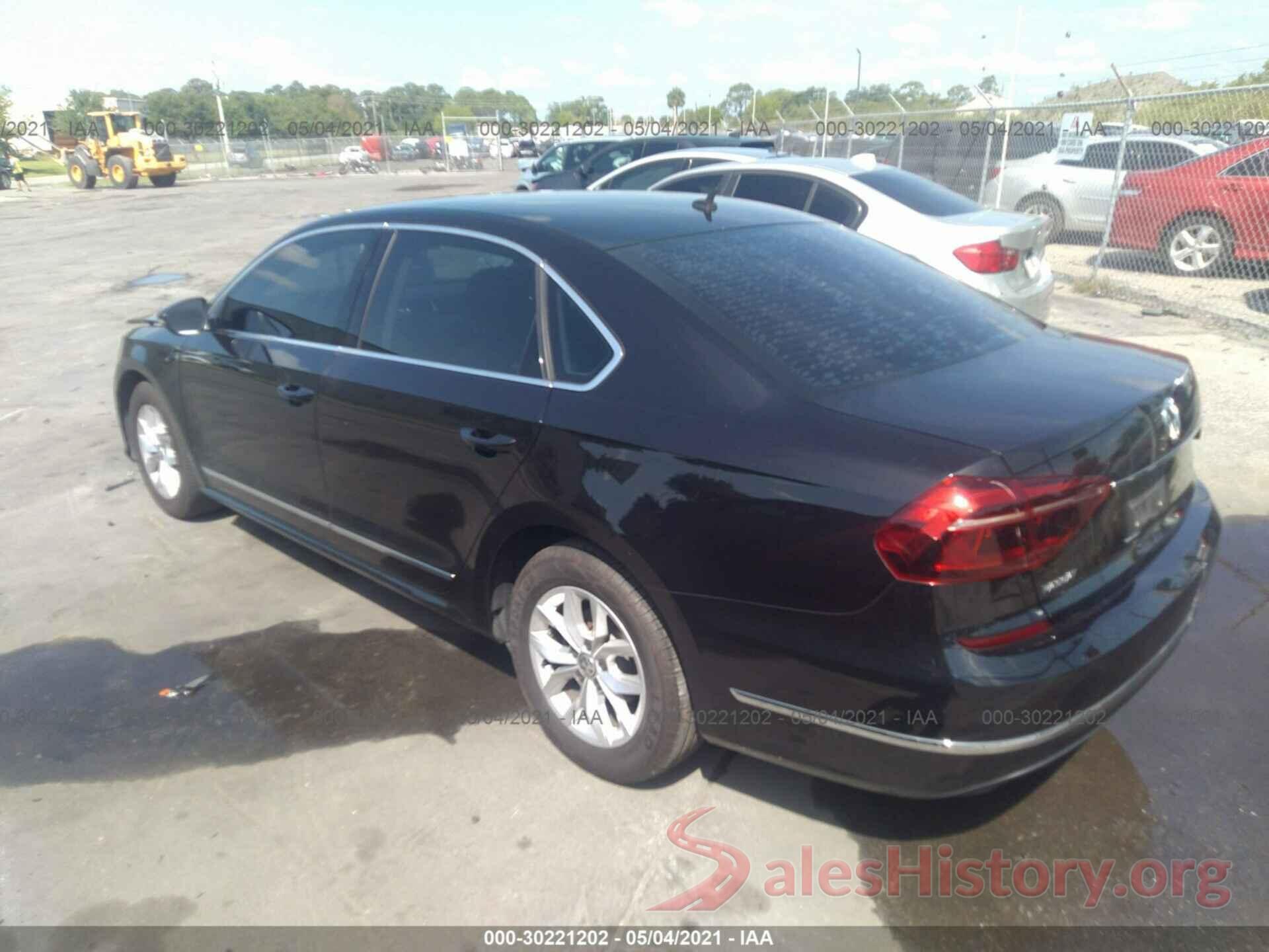 1VWAT7A37HC086024 2017 VOLKSWAGEN PASSAT