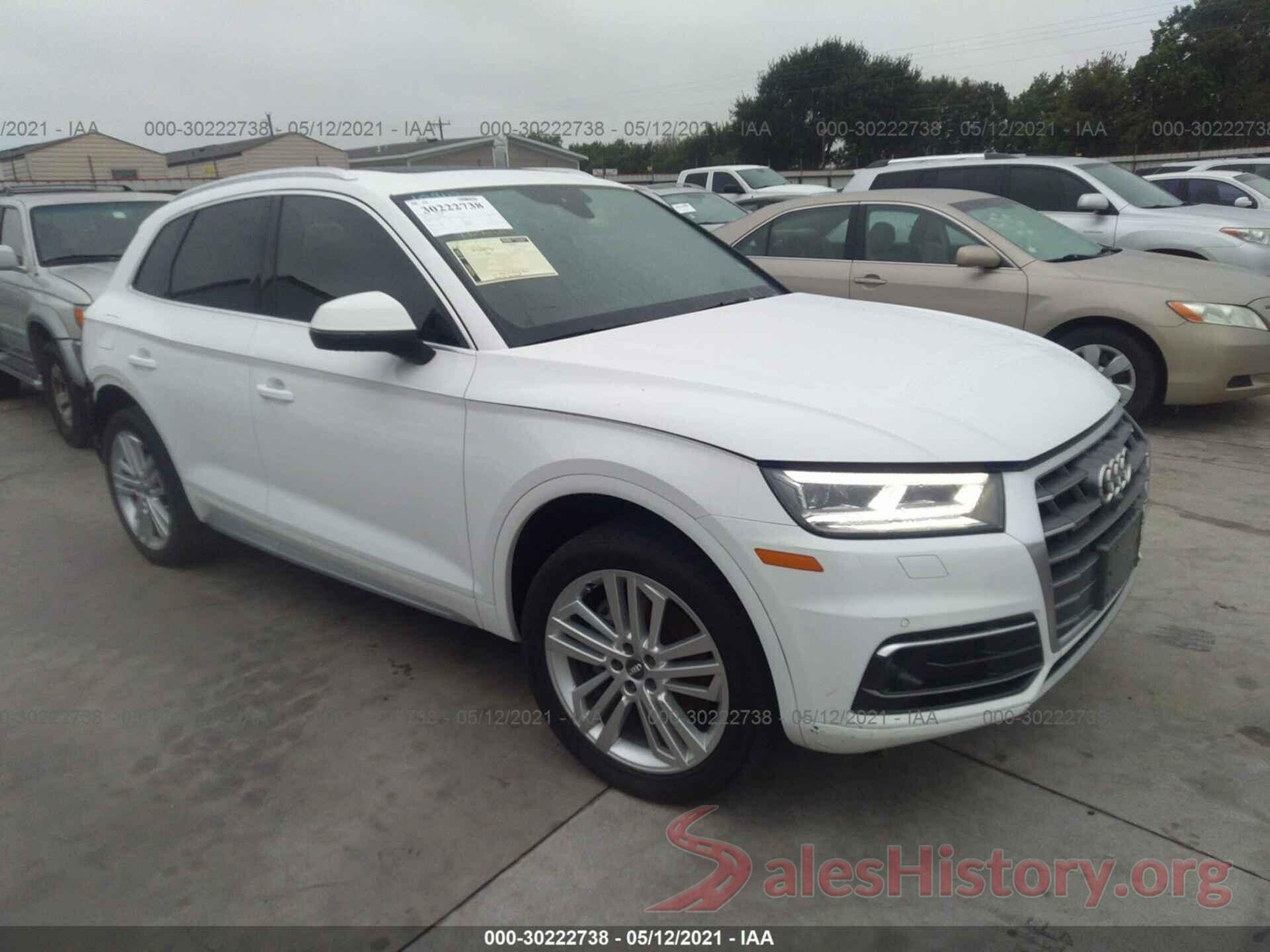 WA1CNAFY6J2071463 2018 AUDI Q5