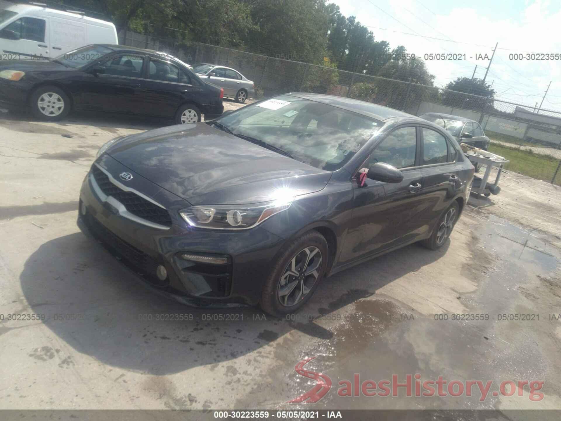 3KPF24AD3ME305227 2021 KIA FORTE