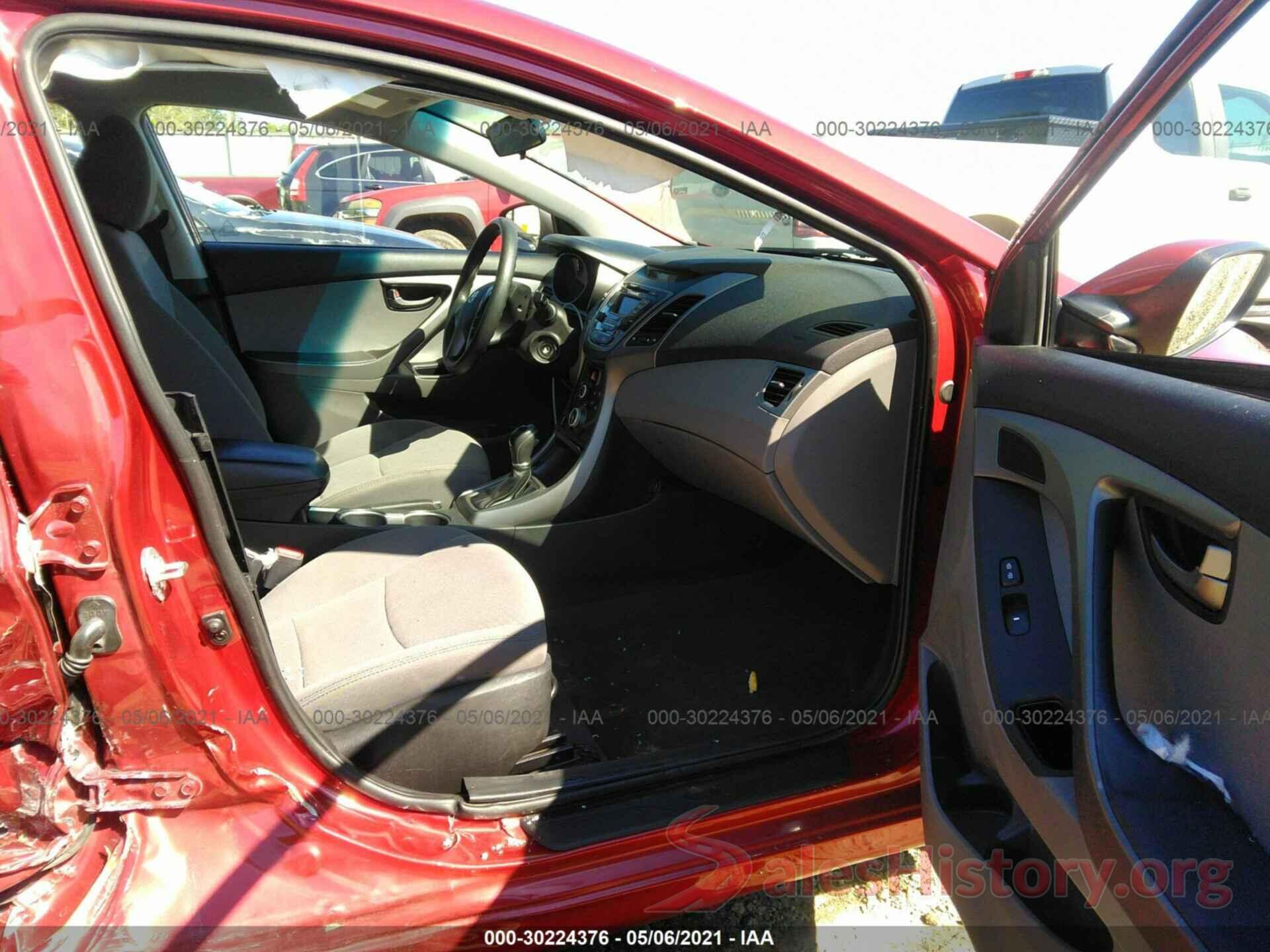 5NPDH4AE0GH676618 2016 HYUNDAI ELANTRA