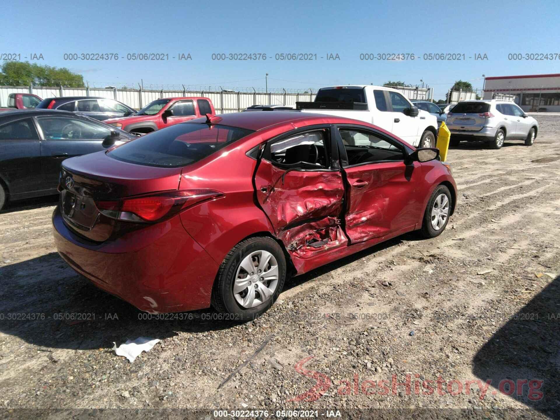 5NPDH4AE0GH676618 2016 HYUNDAI ELANTRA