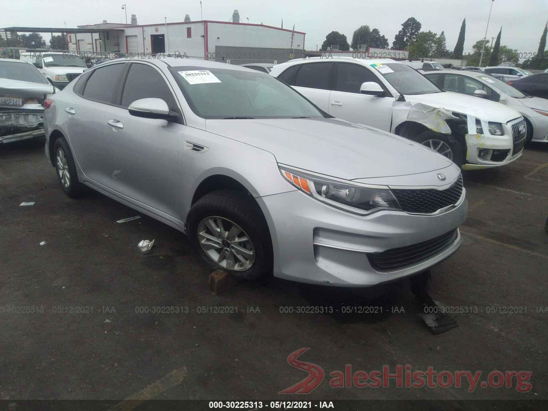 KNAGT4L33H5160484 2017 KIA OPTIMA